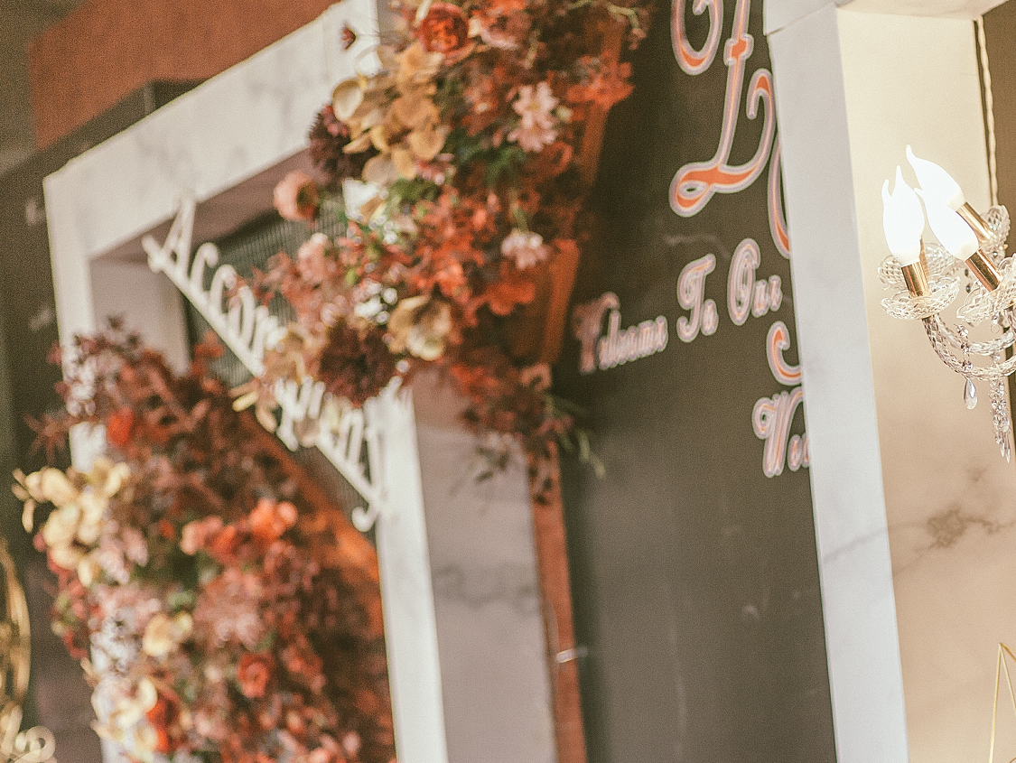 火龙腾红黑色浪漫大气婚礼