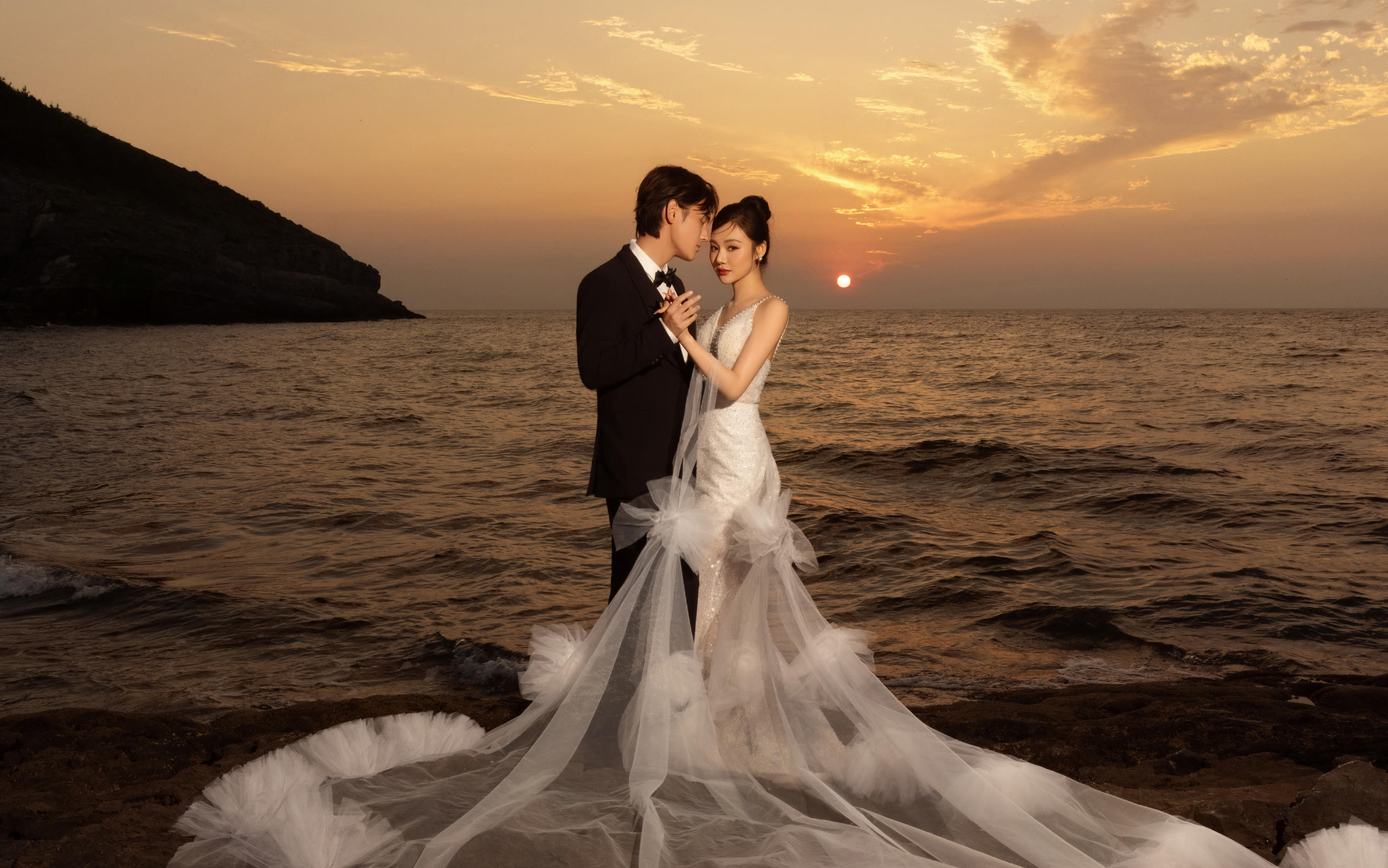 夕陽海景婚紗照|大連婚紗照推薦，海景婚紗照
