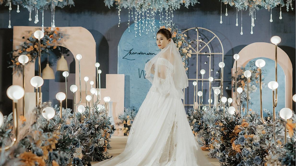 美娅 | 香槟裸粉 水晶香奈儿公主风婚礼   