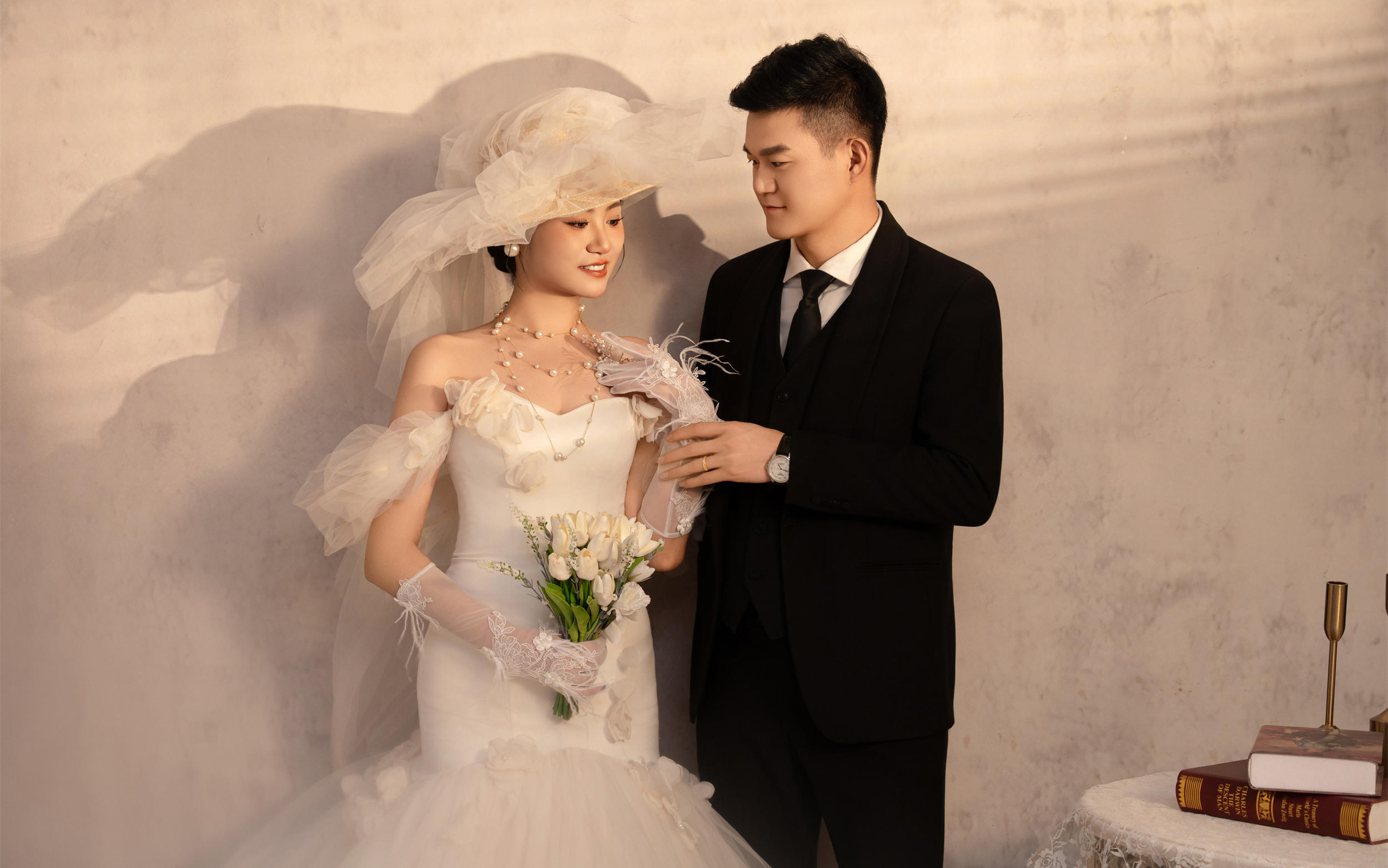 谁懂这组光影法式婚纱照的美‼️每一张都好绝