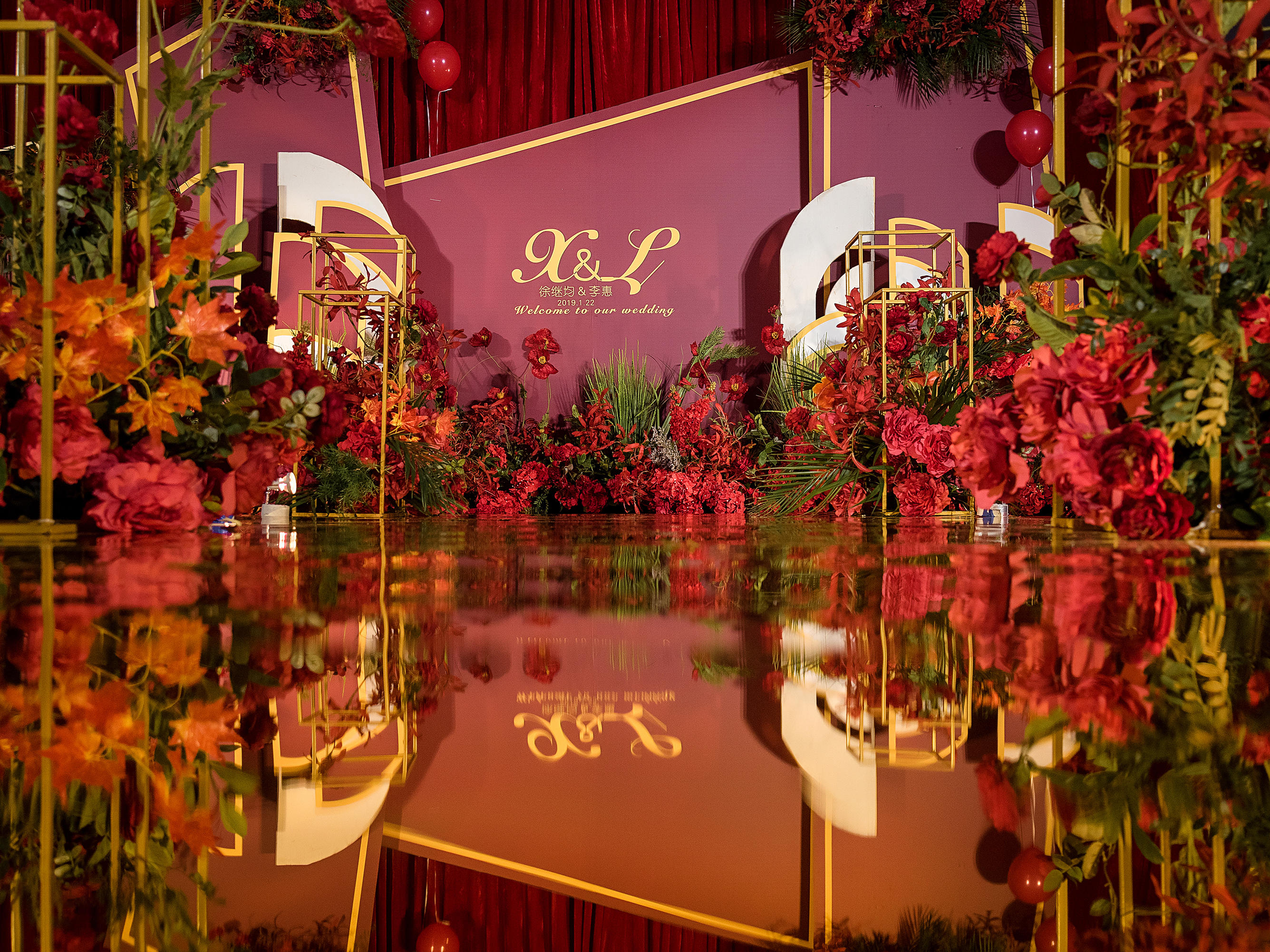 「时•光」酒红轻奢 | 小预算婚礼