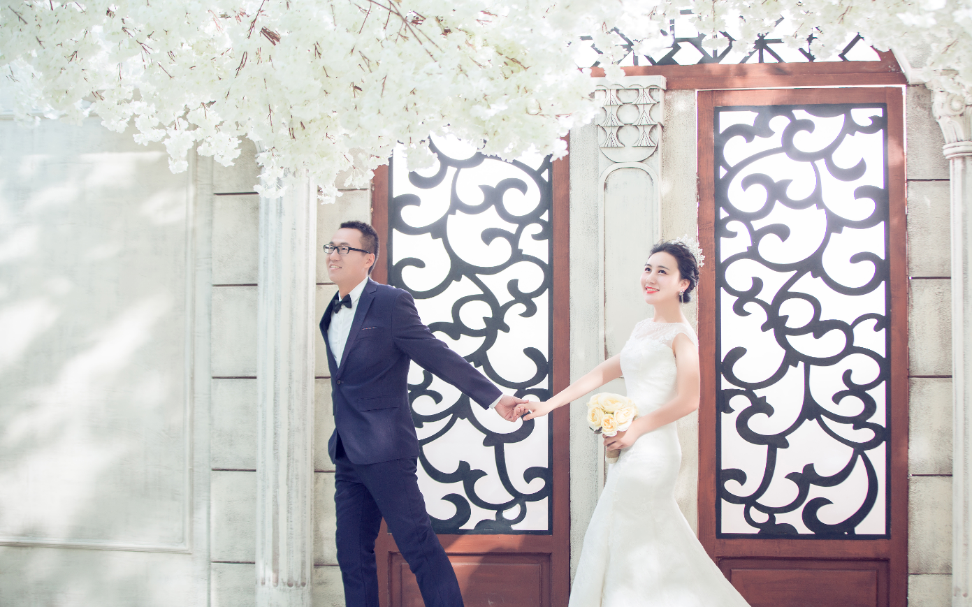 【热门旅拍】沙漠风情+夜景＋创意街景（8服8造）