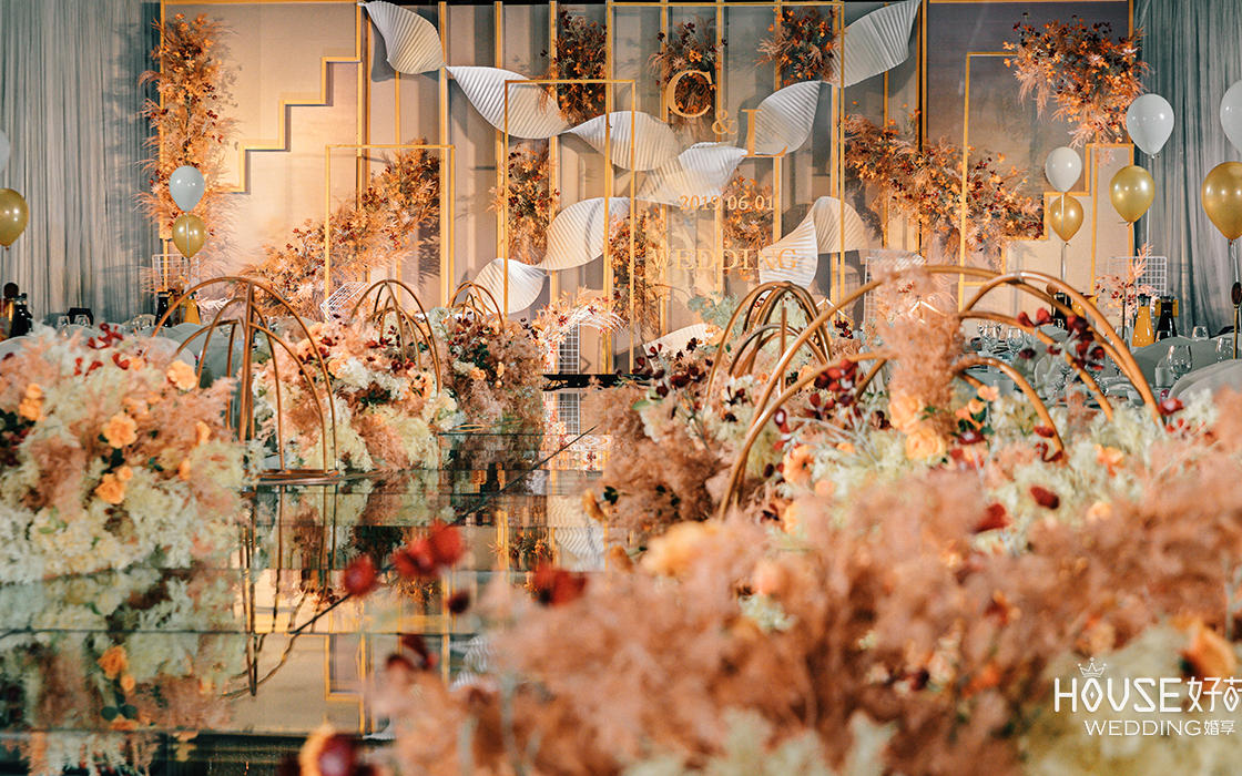 秋色ins风·白云宾馆明珠厅