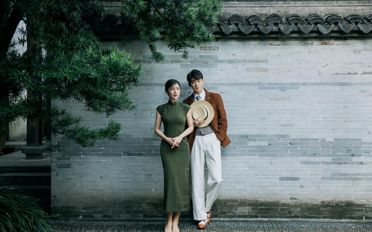 热销套餐【巴黎之约】领取优惠券