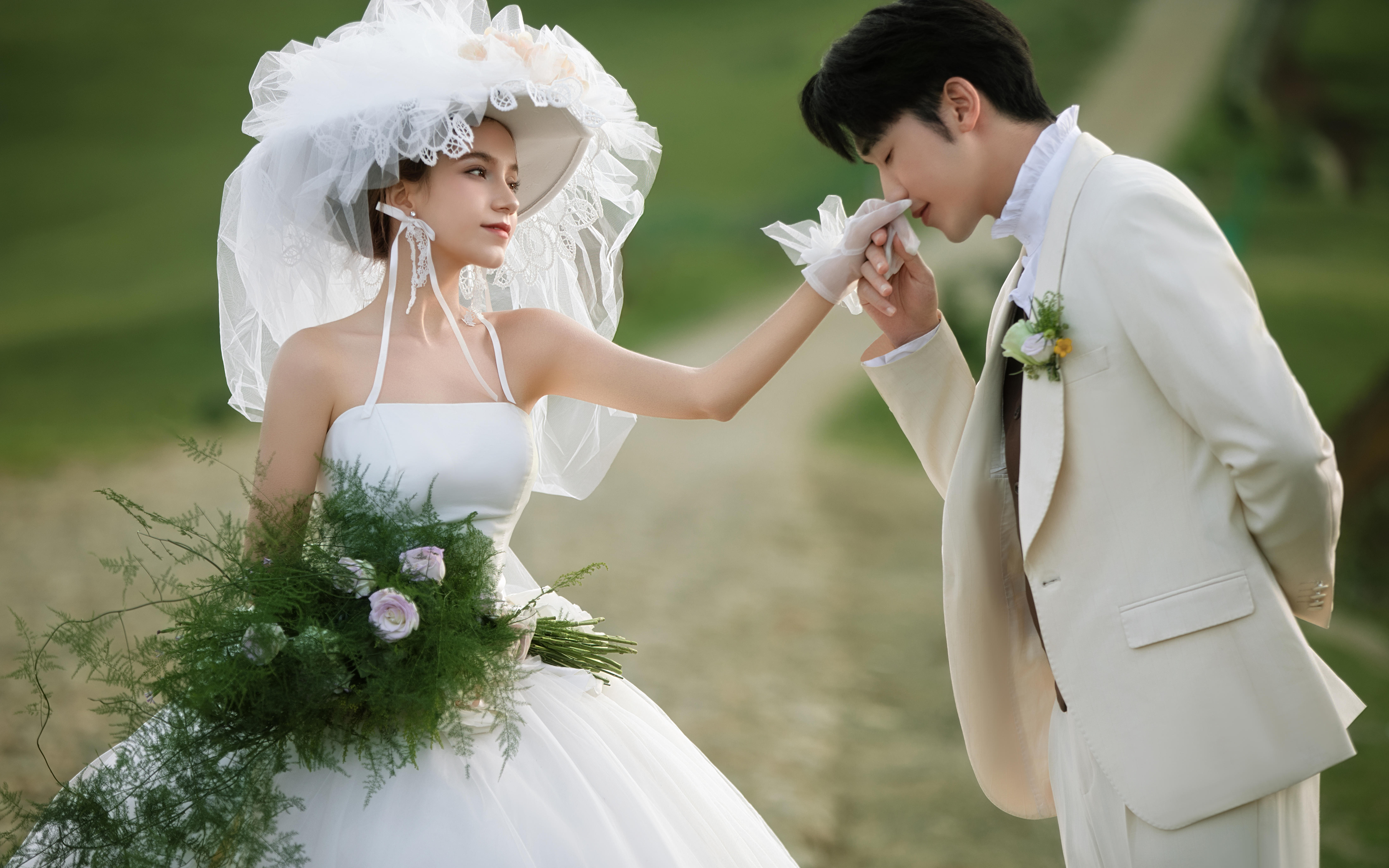 大理的風許下約定，我們的法式婚紗照排成了電影