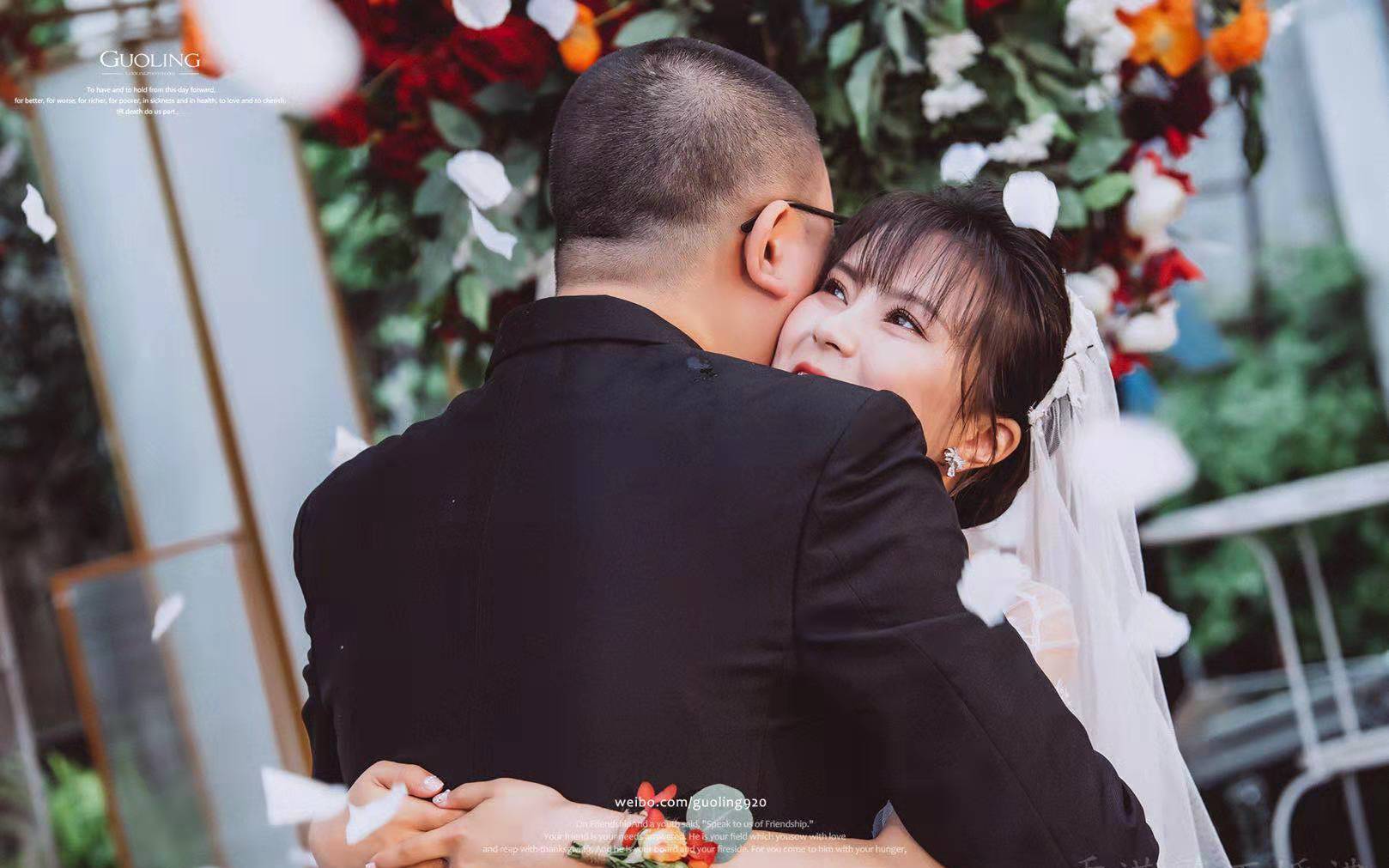 之恩婚纱 · Daily