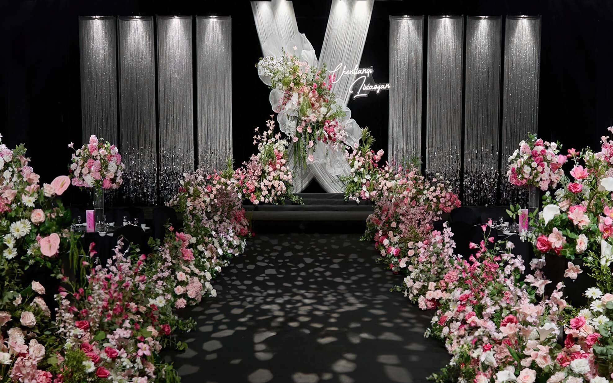 婚礼派·π高级的粉色将婚礼浪漫展现的恰当好处