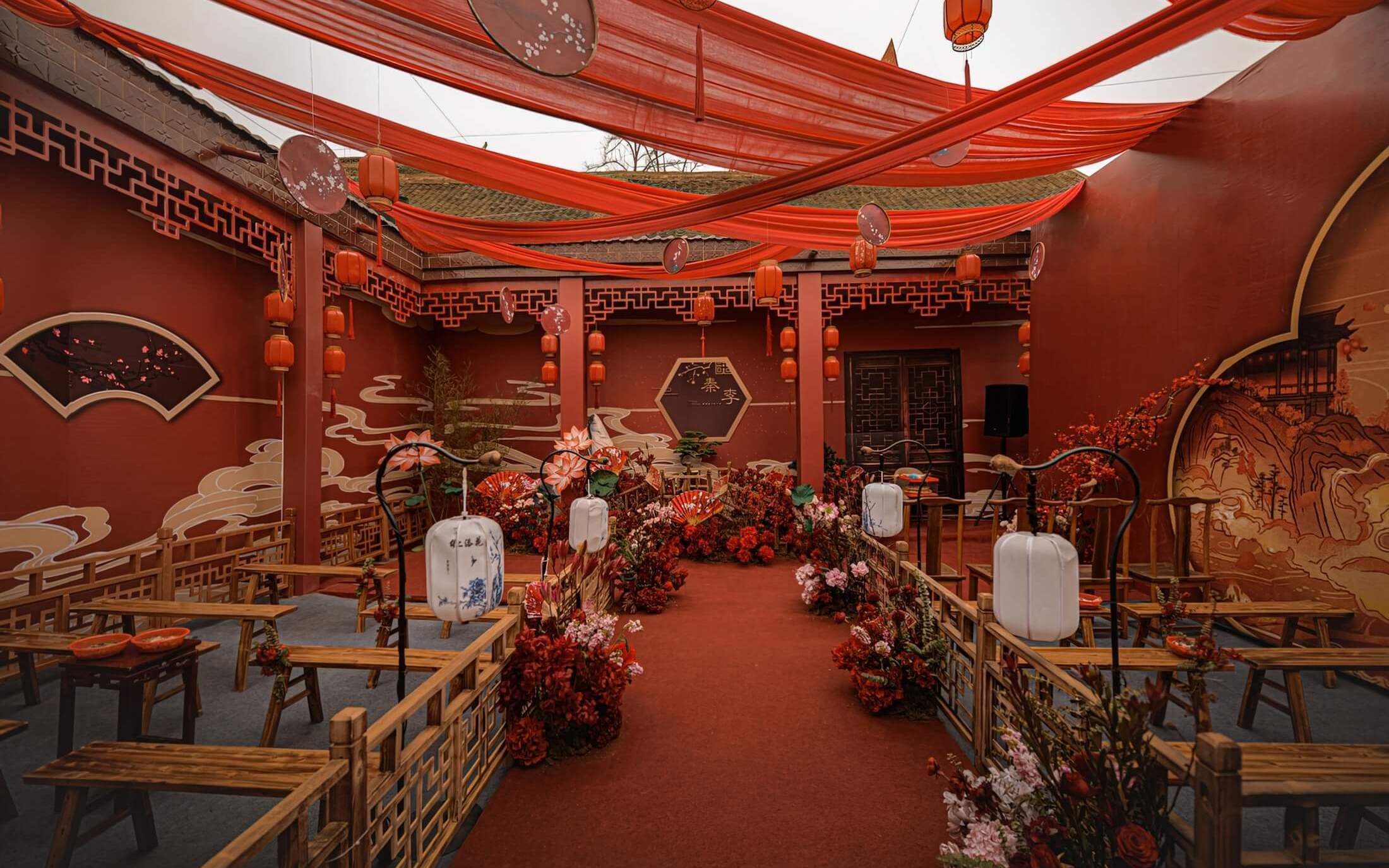 【紅妝】中式新人看過(guò)來(lái)紅色系中式庭院婚禮