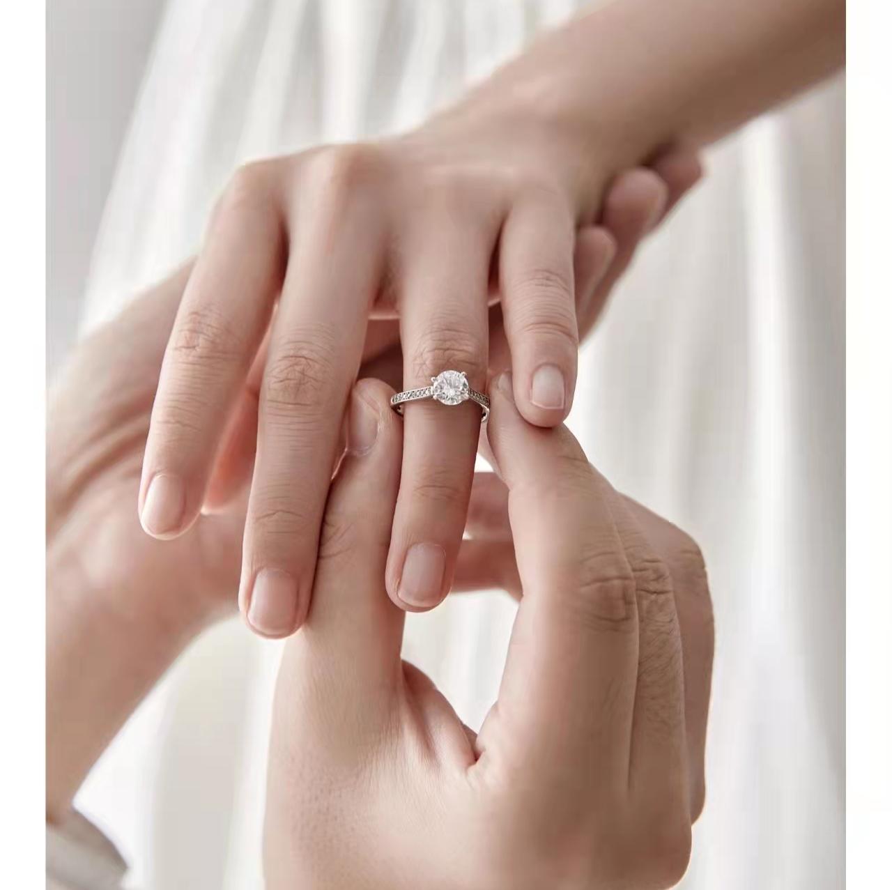 「钟爱客片」洁白的婚纱❤