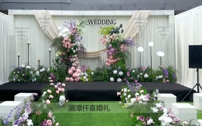 户外浅香槟布幔婚礼