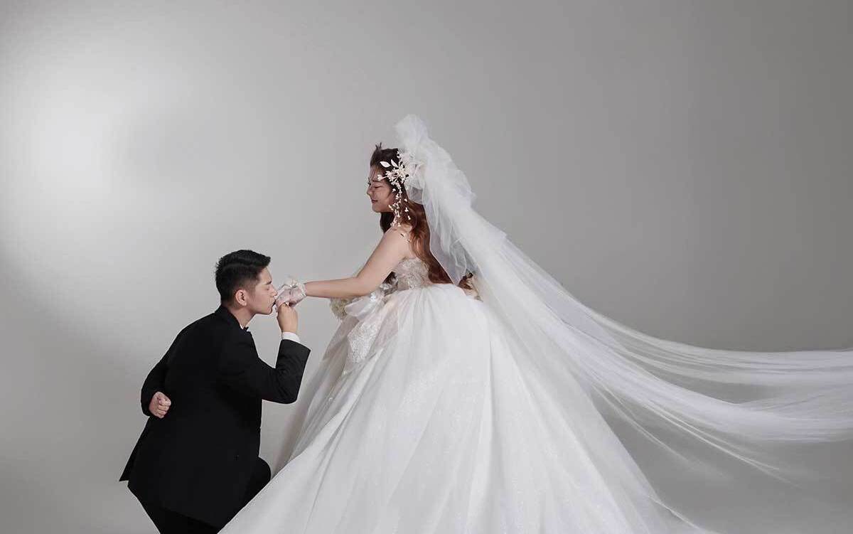 光影记得我的轮廓，也记得我爱你的模样。🕯️