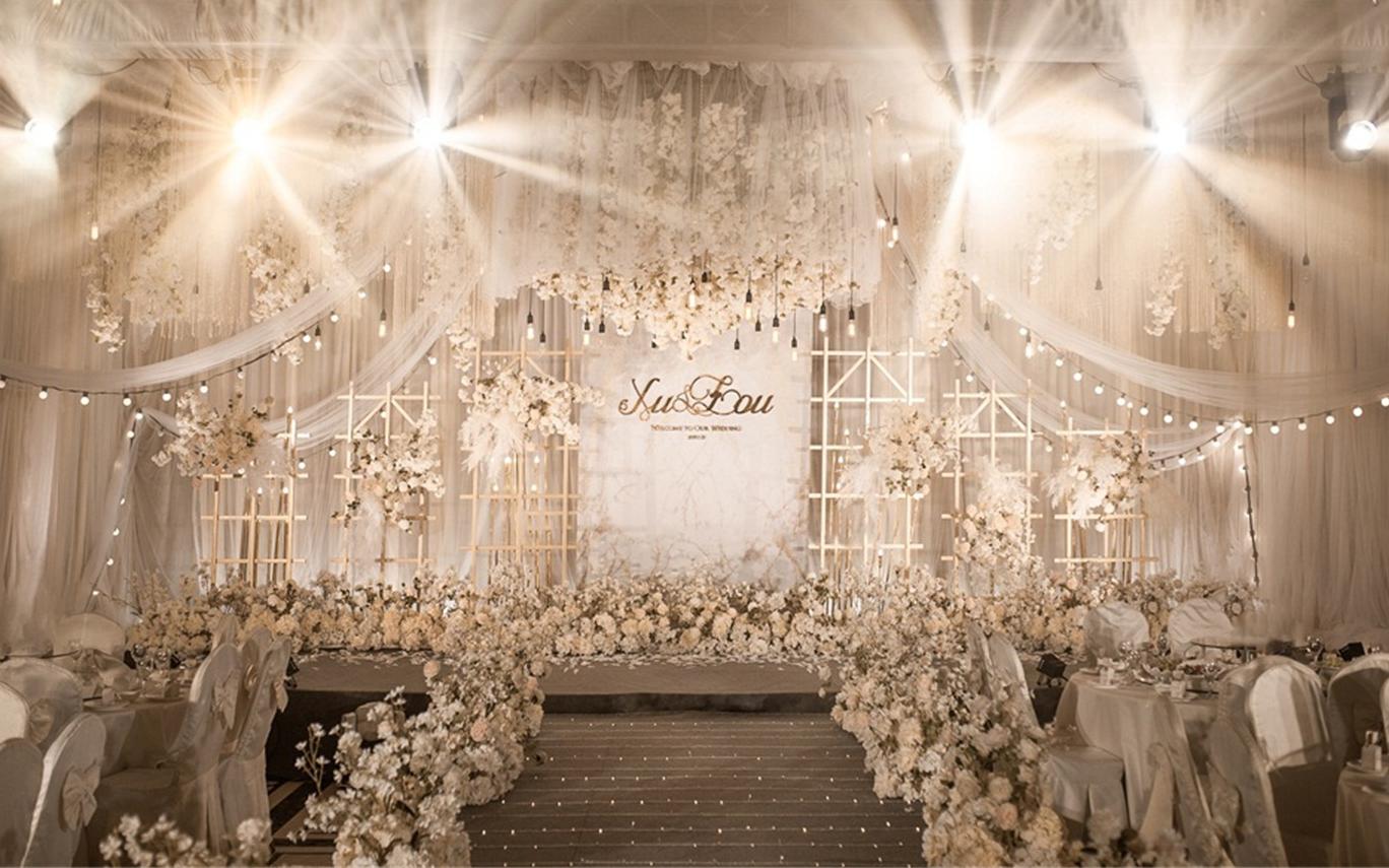 【哈尼婚礼】香槟色唯美梦幻婚礼  |一站式服务