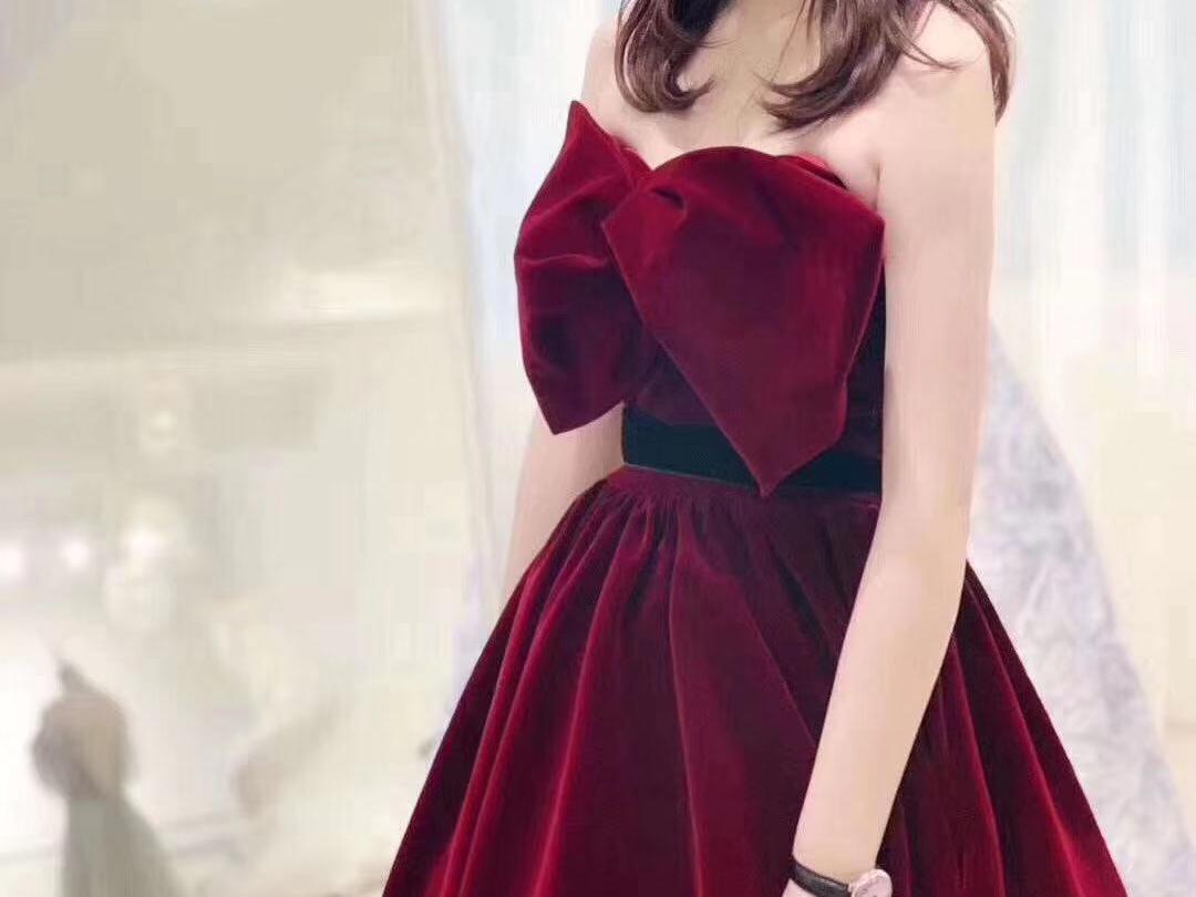 【2020六月新娘】夏季婚纱+新娘化妆套餐