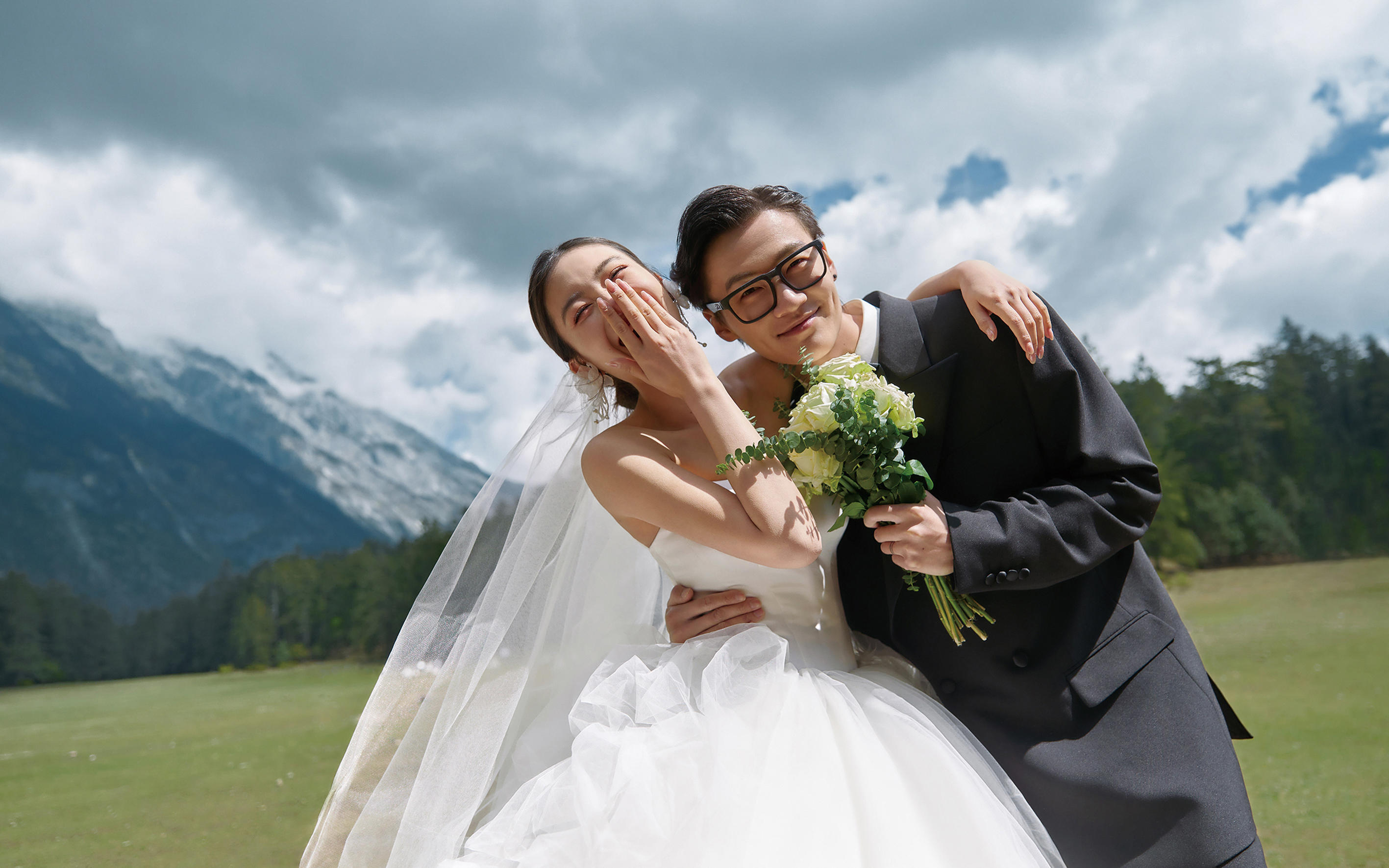 【法式印象】麗江雪山??? 婚紗照藏滿愛意??