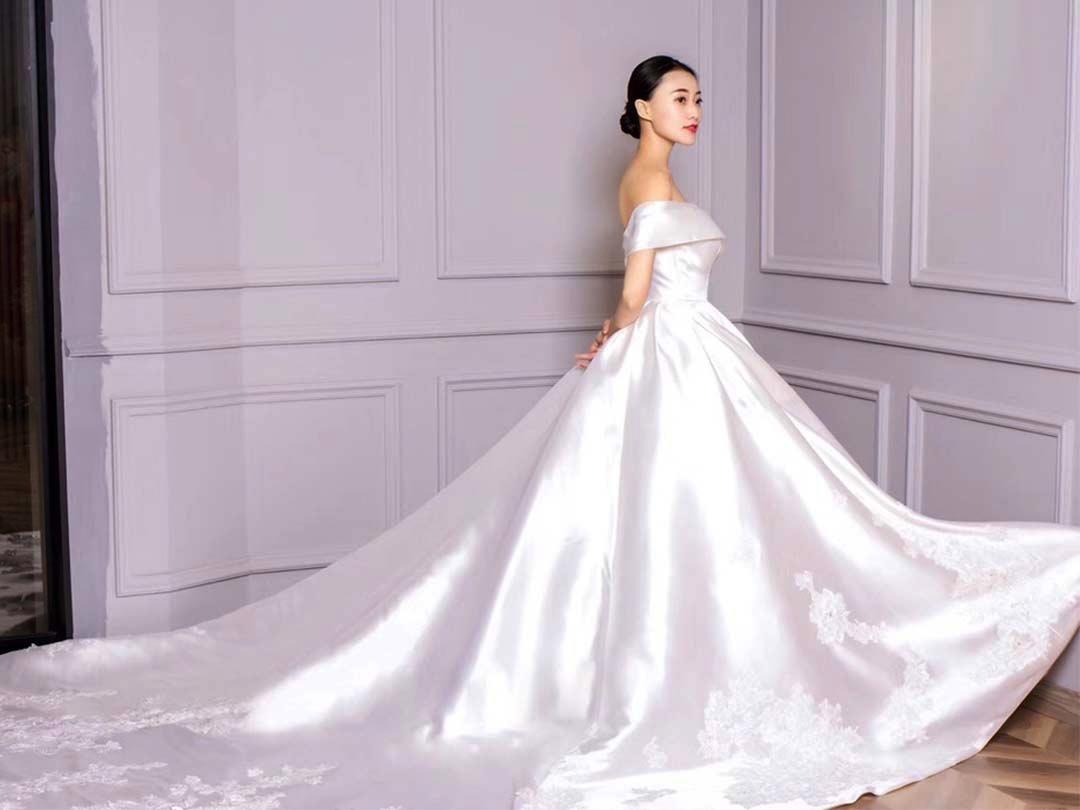 【超值租赁五件套】秀禾+仪式纱+敬酒服+伴娘服