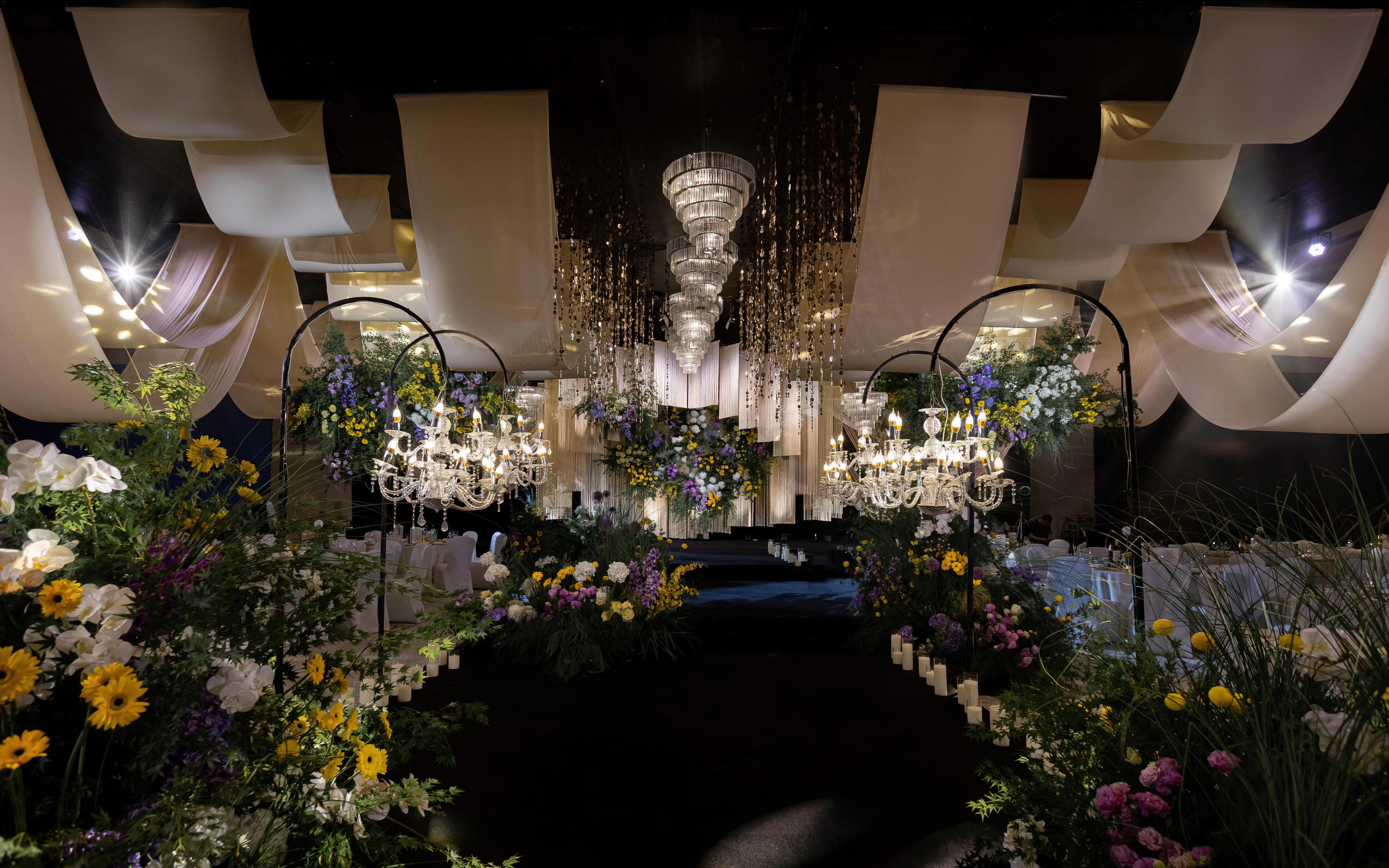 超絕的香檳金婚禮現(xiàn)場??