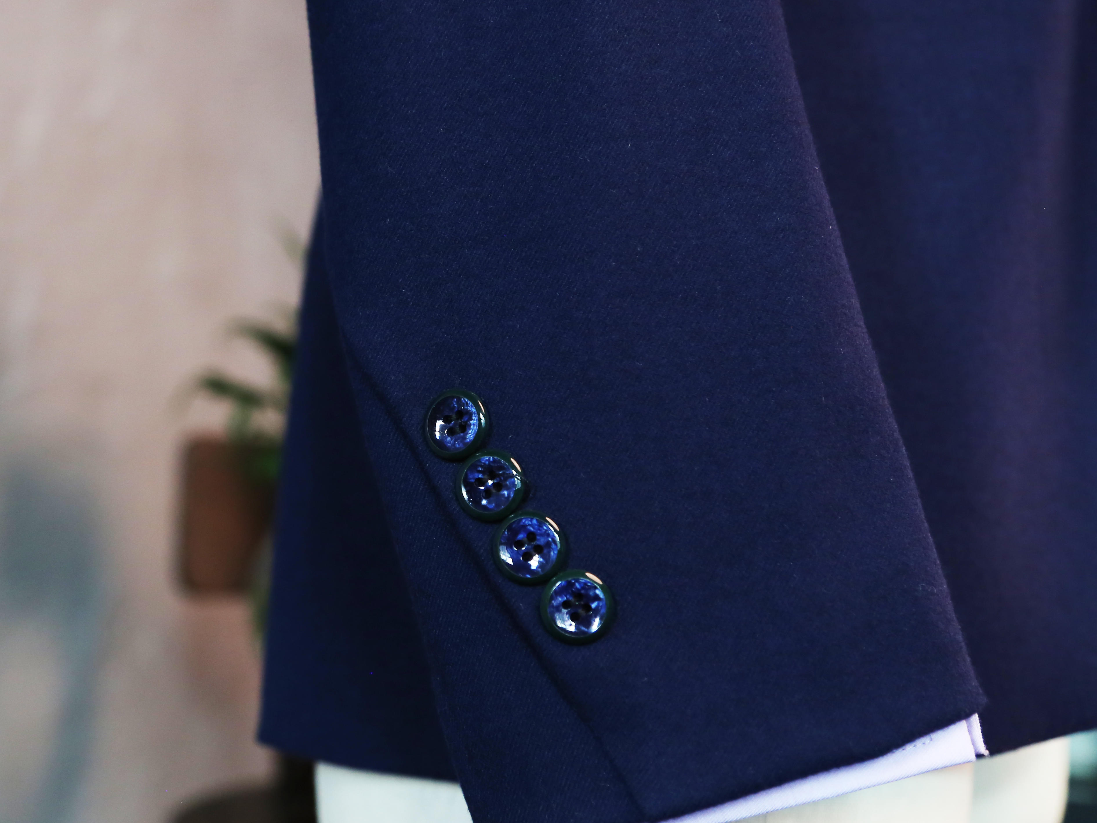 【聚划算】婚礼新郎西服订制5件套套餐