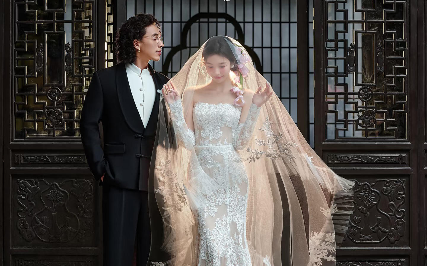 【优格】郁金香和白色新中式长裙也太搭了吧！