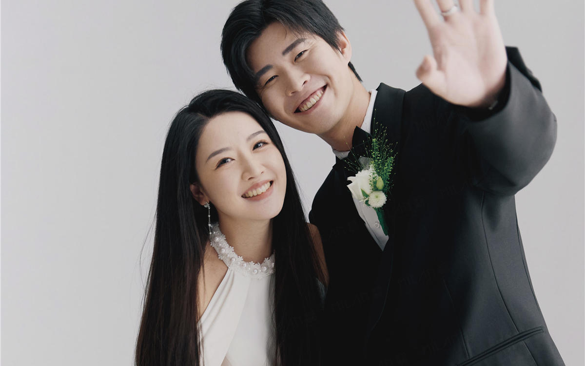 谁拍谁好看的极简韩式婚照模板📸