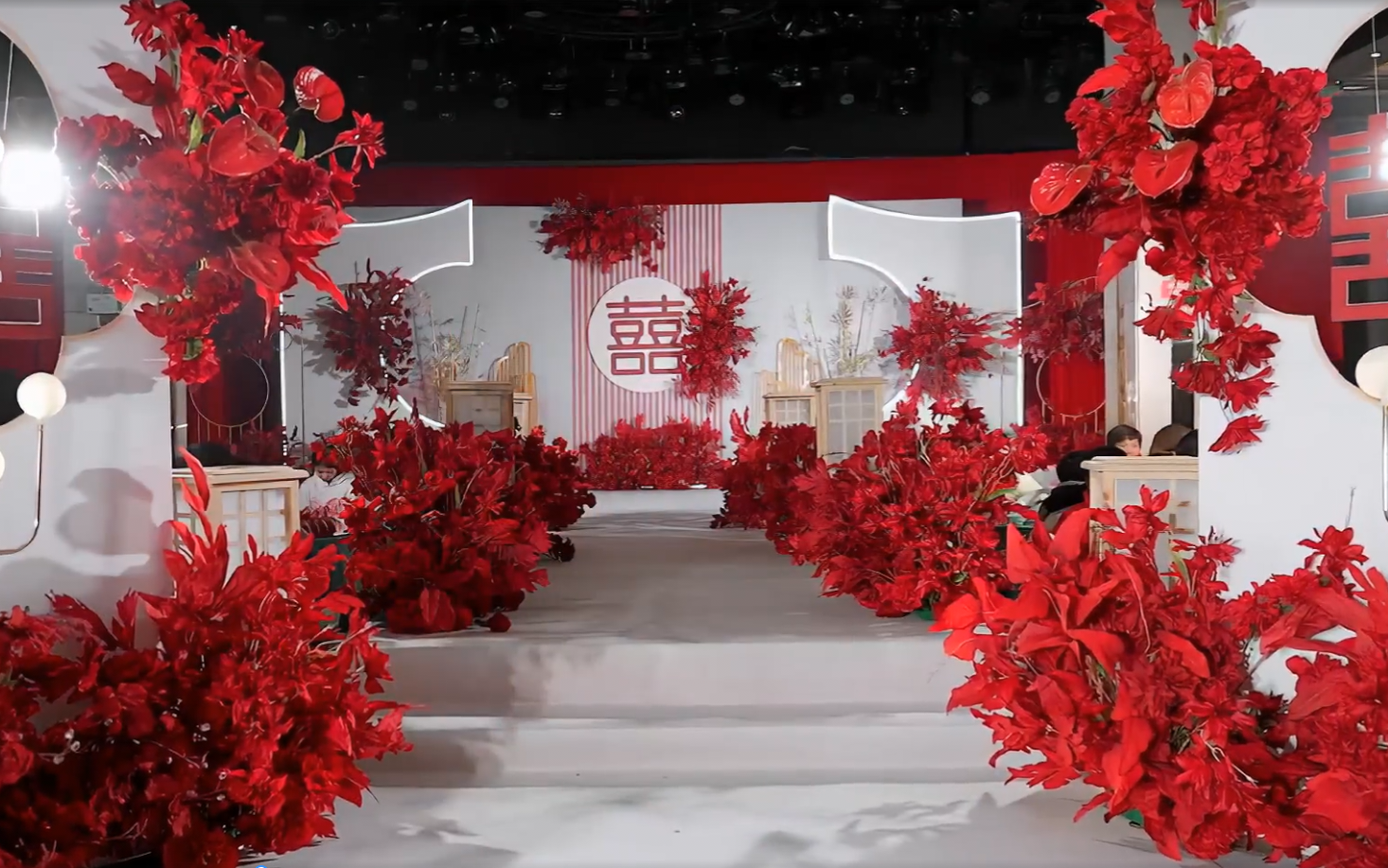 小眾紅白色系新中式婚禮布置