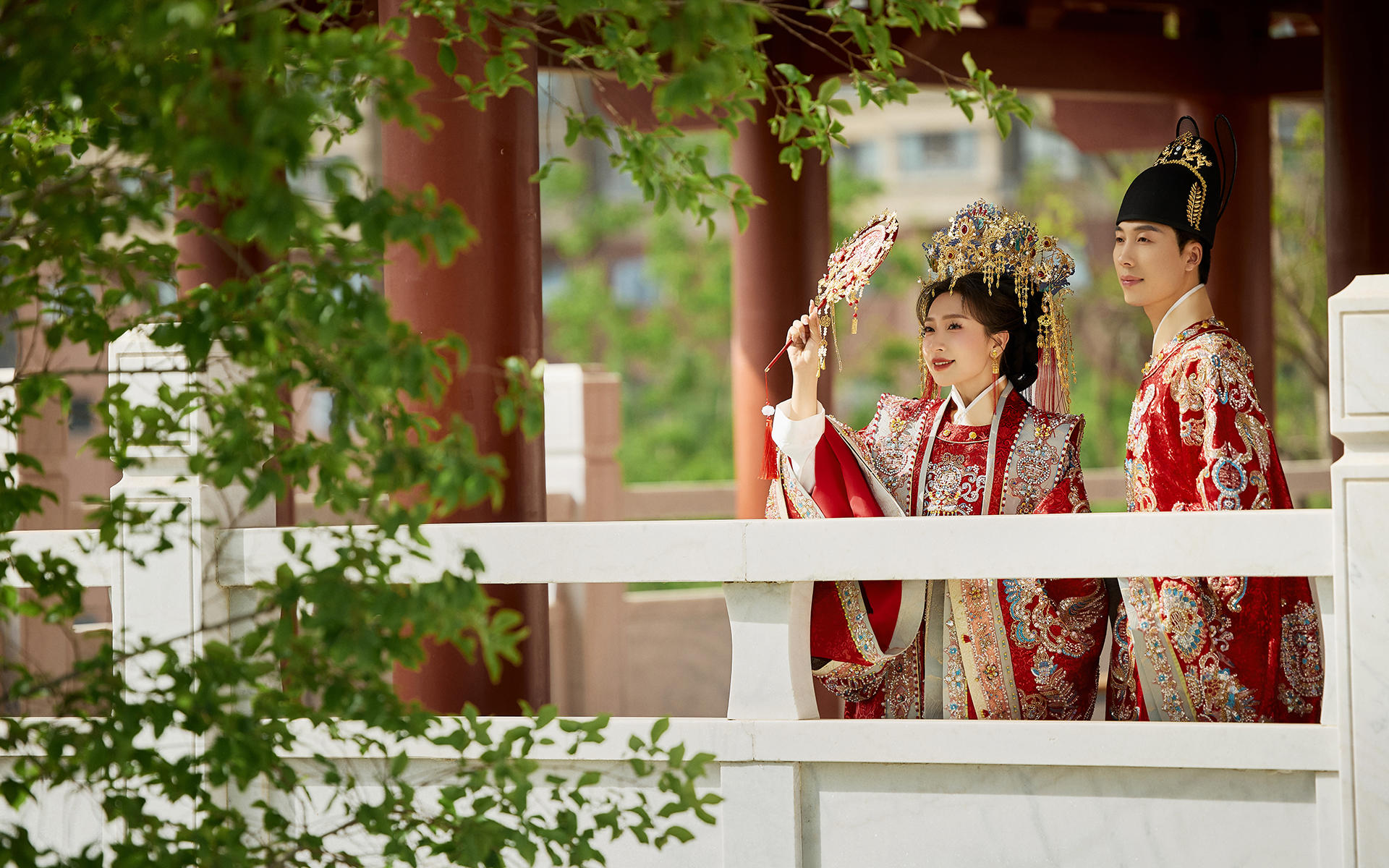 中式园林汉服婚纱照