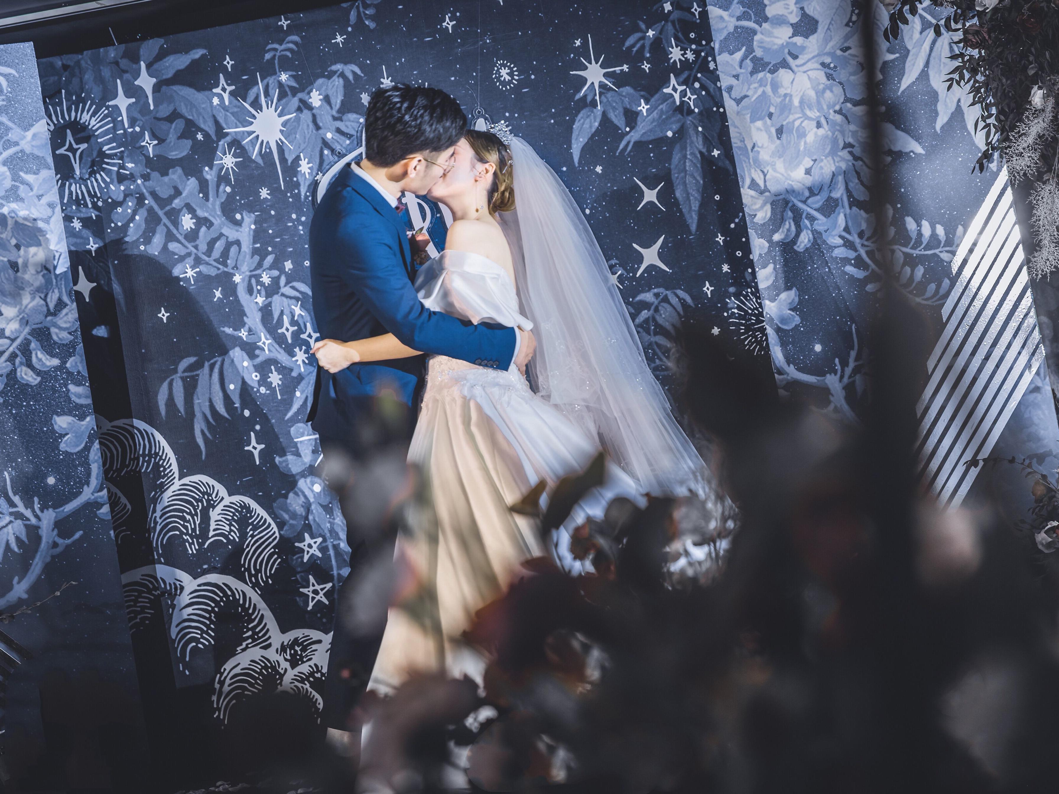 我喜欢你，在每个晨风轻絮， 【蔚蓝，星影】