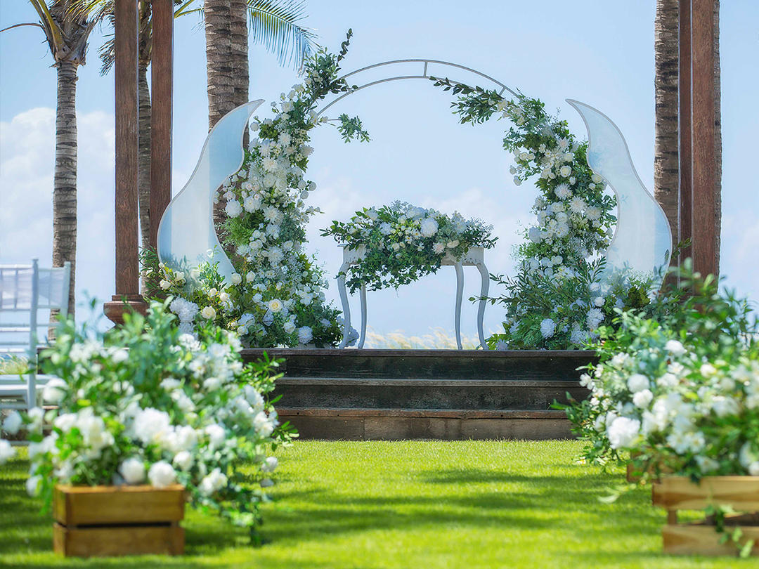 【花期海外婚礼】巴厘岛婚礼梦幻花园婚礼定制策划