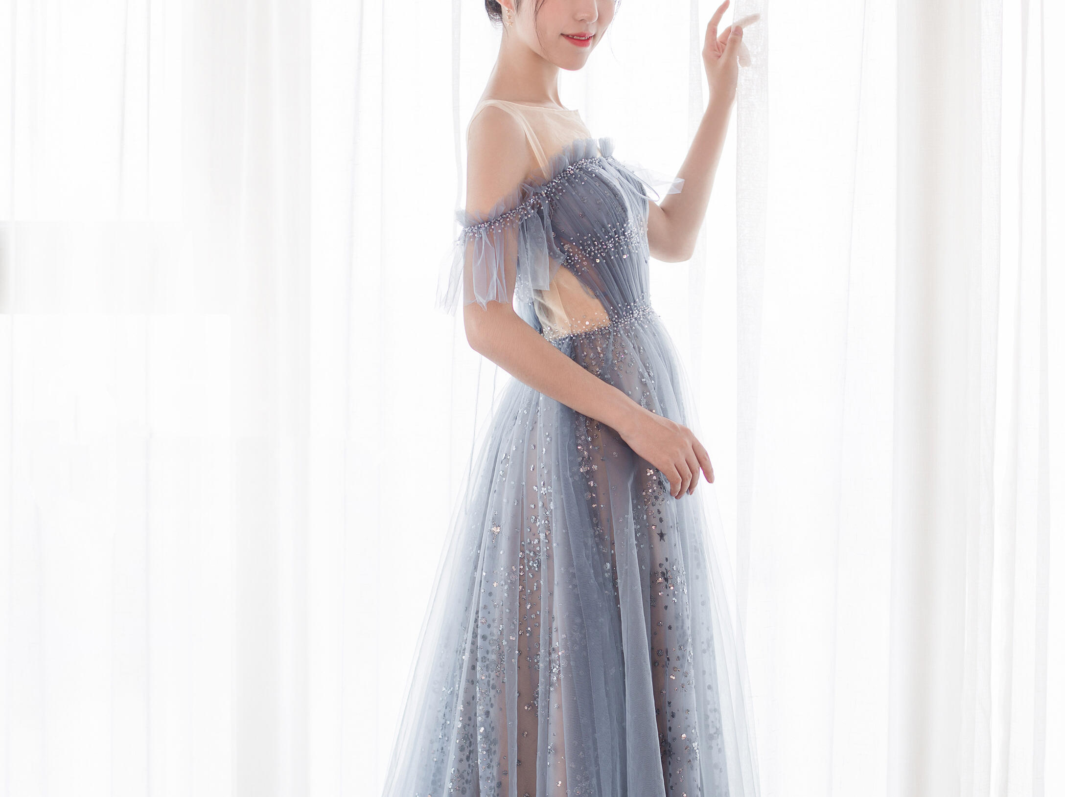 THEABRIDE皇家公主三件套主纱+礼服+中式