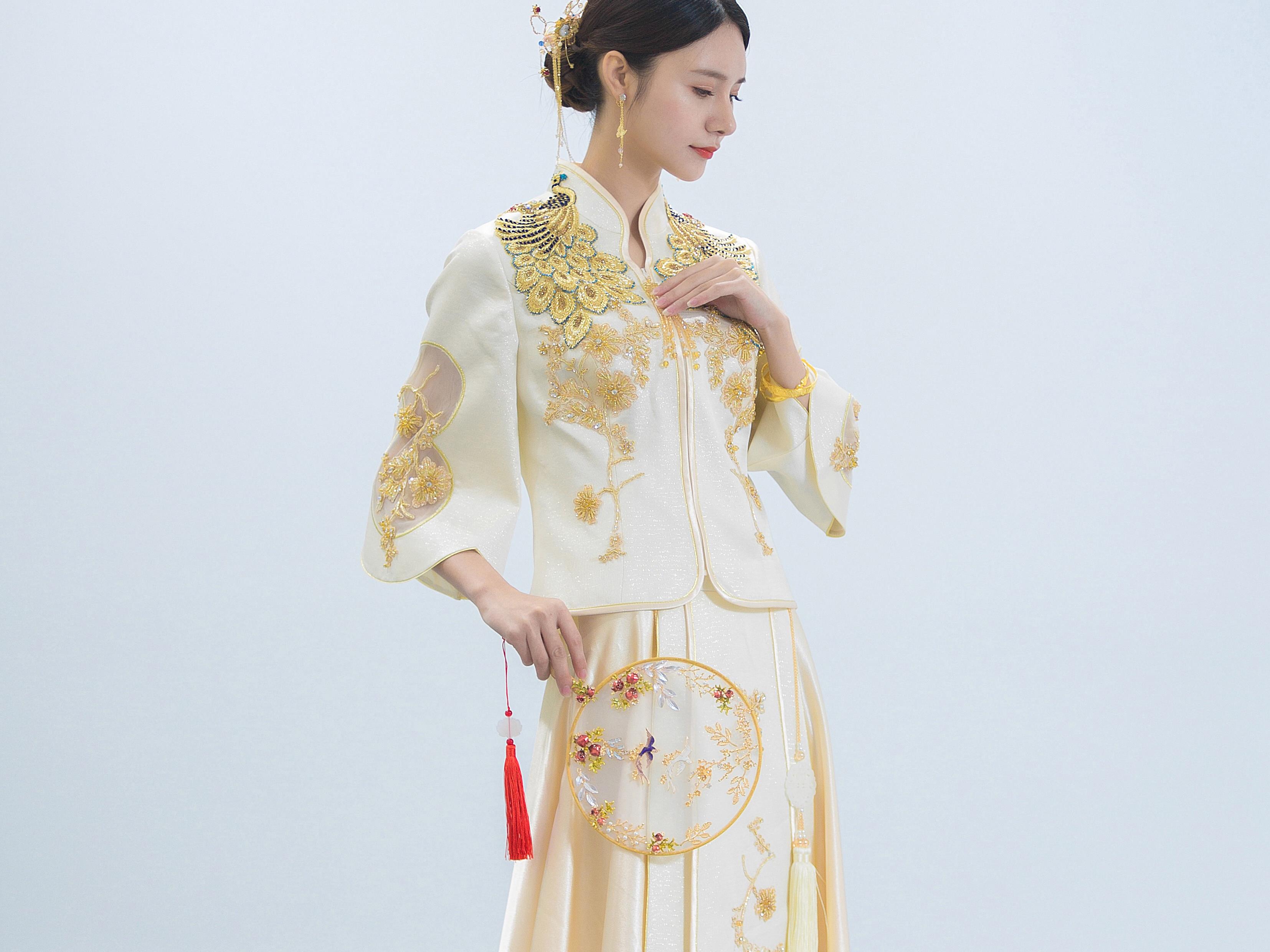 《名门婚纱》高定系列：新中式秀禾+高定主纱+敬酒