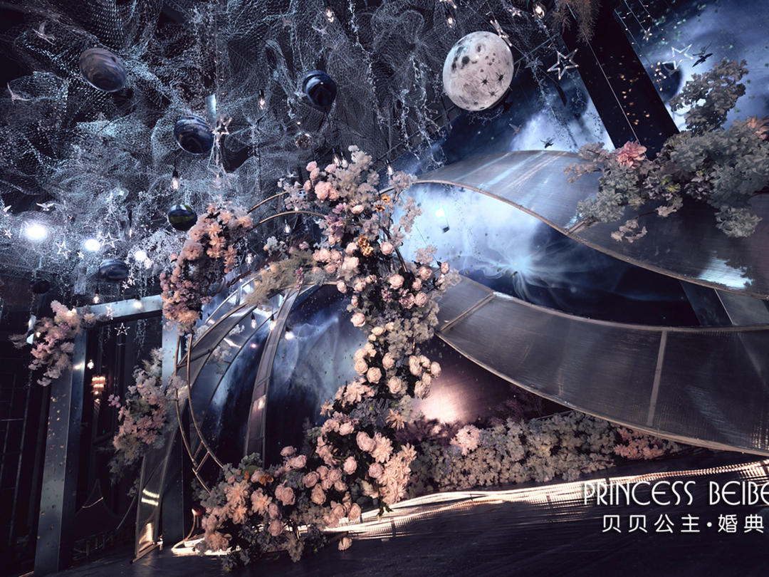 梦幻深蓝 宇宙星河的深邃之美