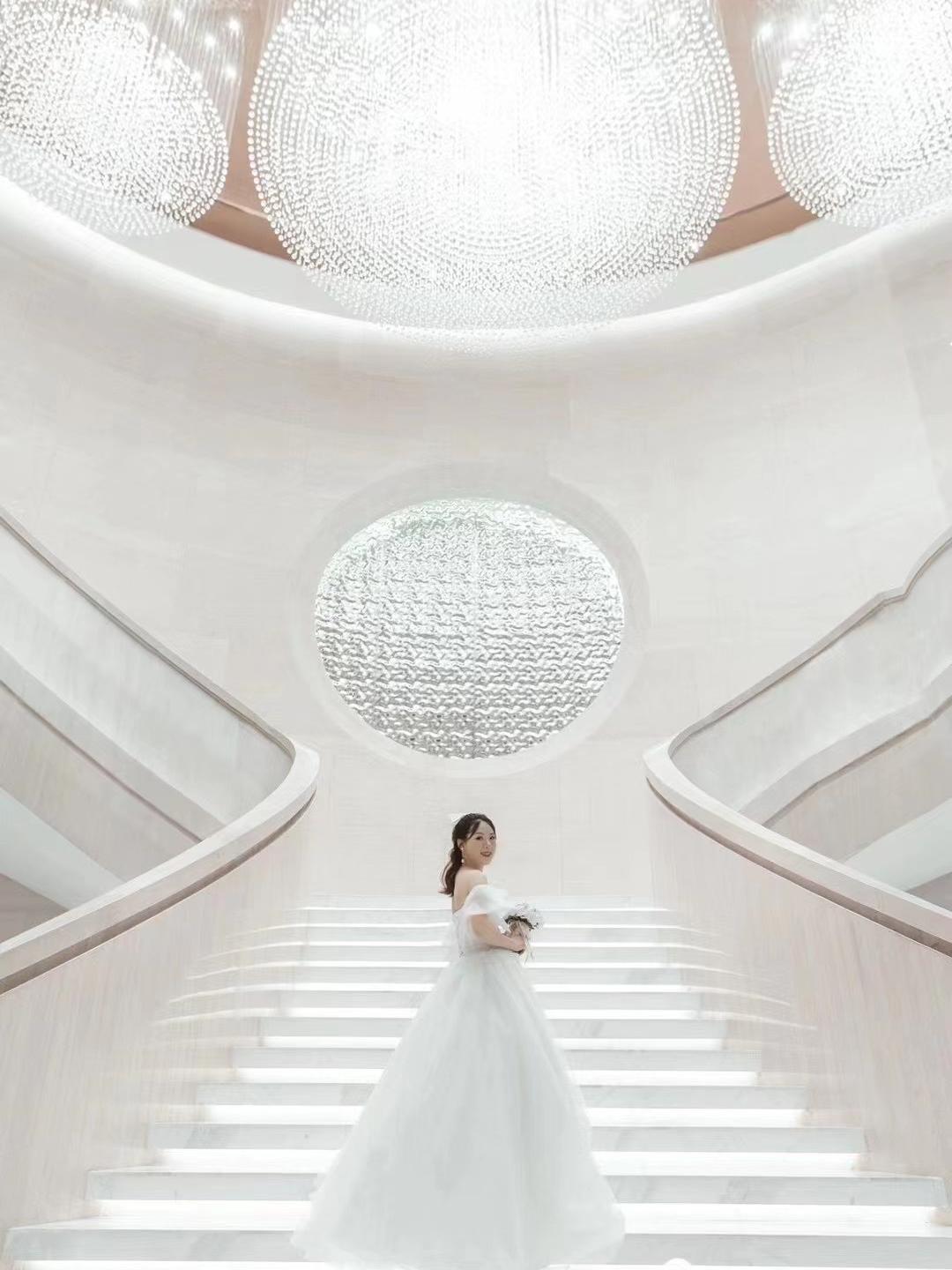 2021高端新娘婚纱礼服秀禾租赁两套