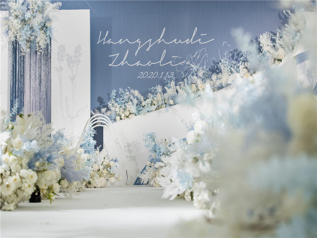 迷之出品—静谧雾霾蓝+四大金刚