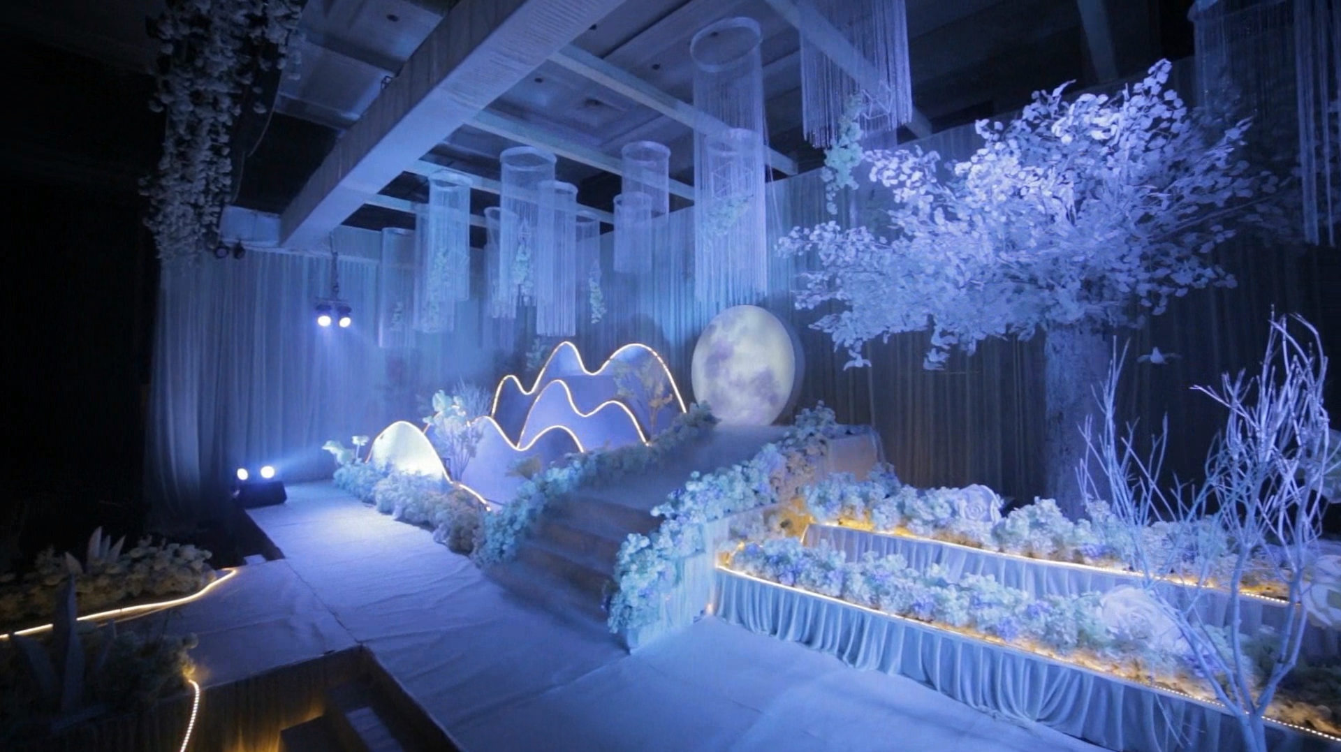 【11年婚礼主持讲师】+走心【唯美大气】婚礼