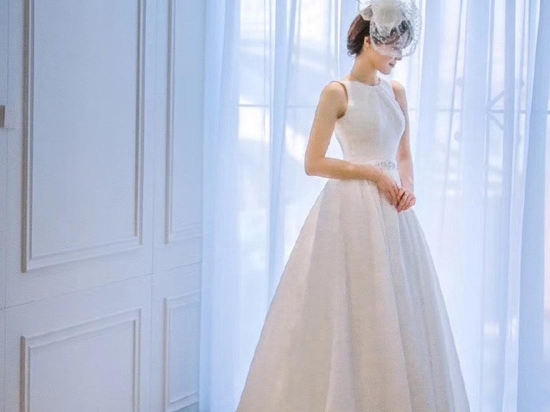 精品甜美系 主婚纱 套餐