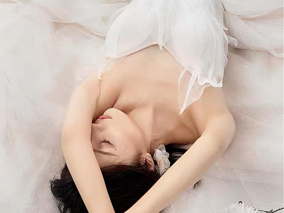 「木子李」特卖精美样衣两件套
