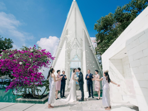 花海阁海外婚礼 | 巴厘岛水之教堂