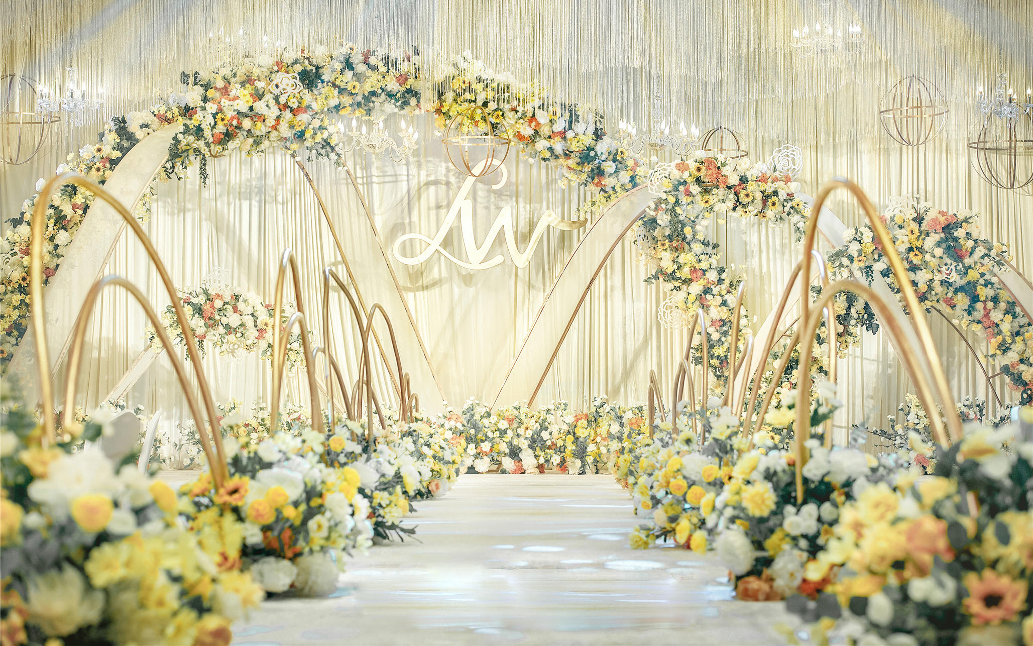 柏悦2019黄白色简约清新婚礼 酒店室内户外都可