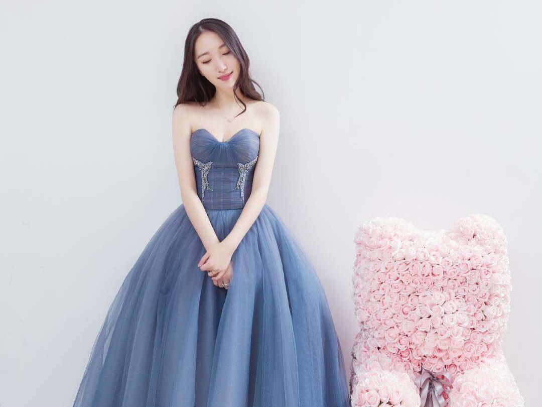 【洛维思婚纱】3件套+伴娘服+伴郎服+花童