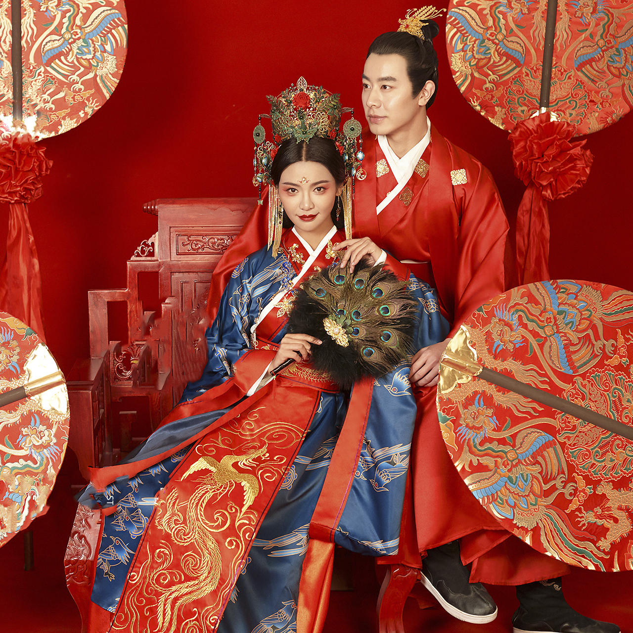 金夫人線上咨詢，千人團(tuán)購，16大超值婚紗照優(yōu)惠