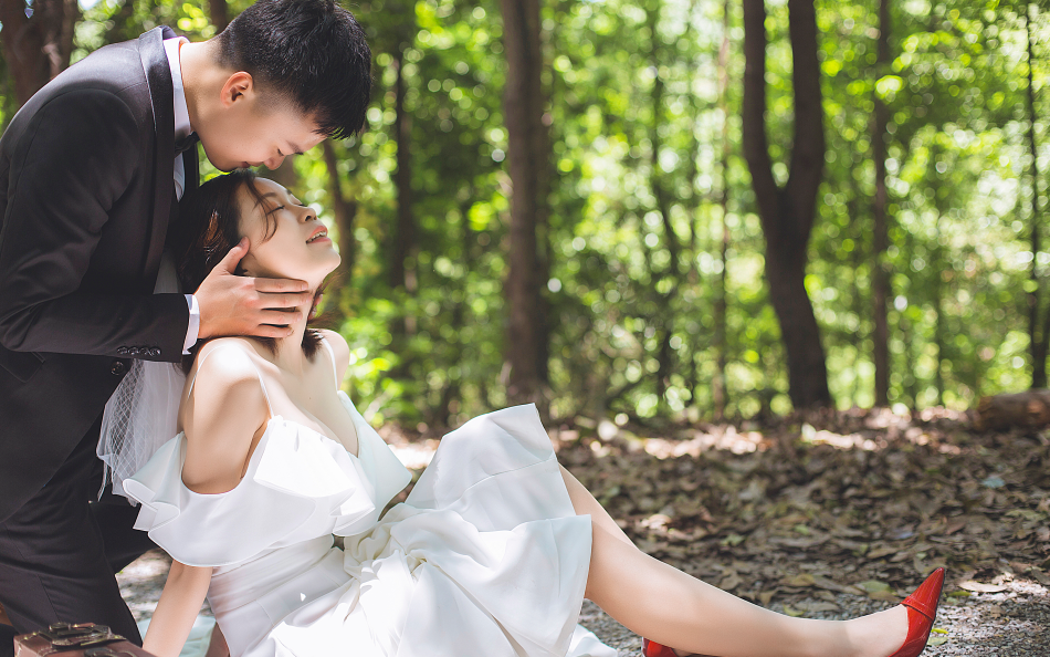 【氧氣攝影】6999婚紗套餐+省內(nèi)景點(diǎn)任選