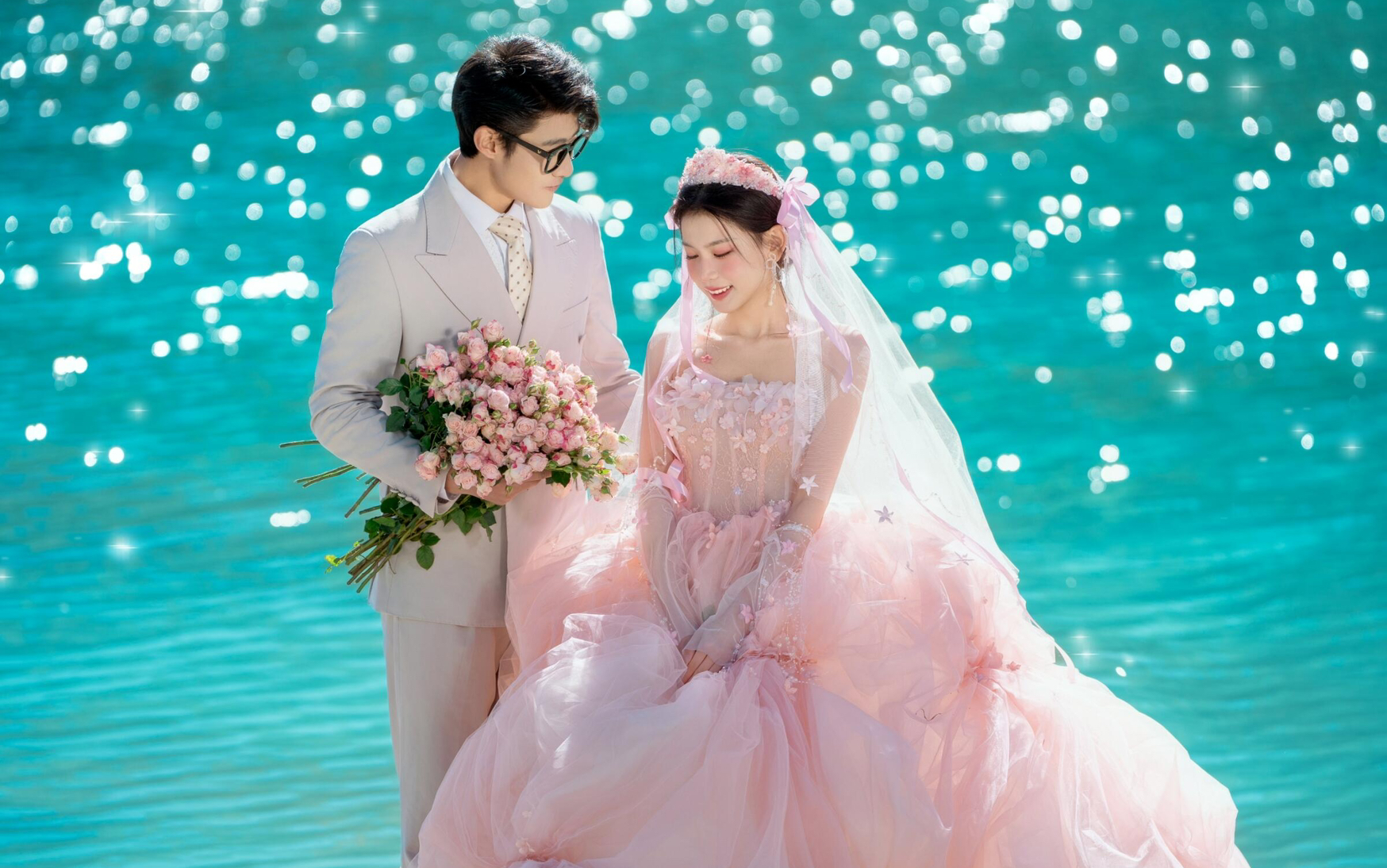 粉色花苞裙真的太夢(mèng)幻了