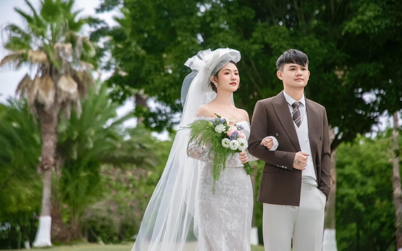 法式草坪系列客片欣赏！重庆婚纱照推荐系列