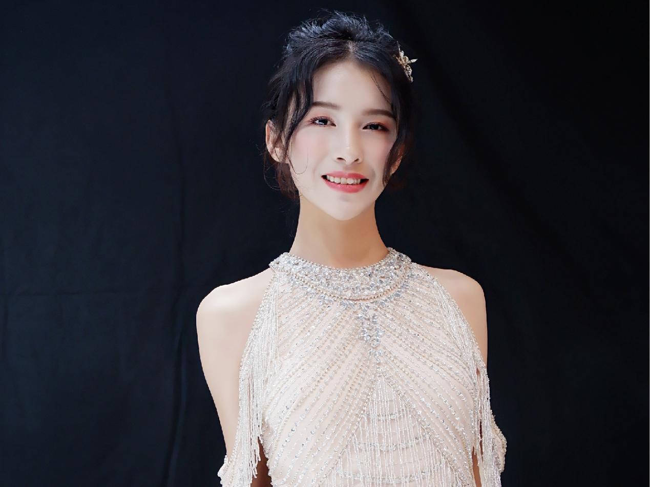 【精致的美 嫁衣因你而生】8件套 全款再送水晶鞋