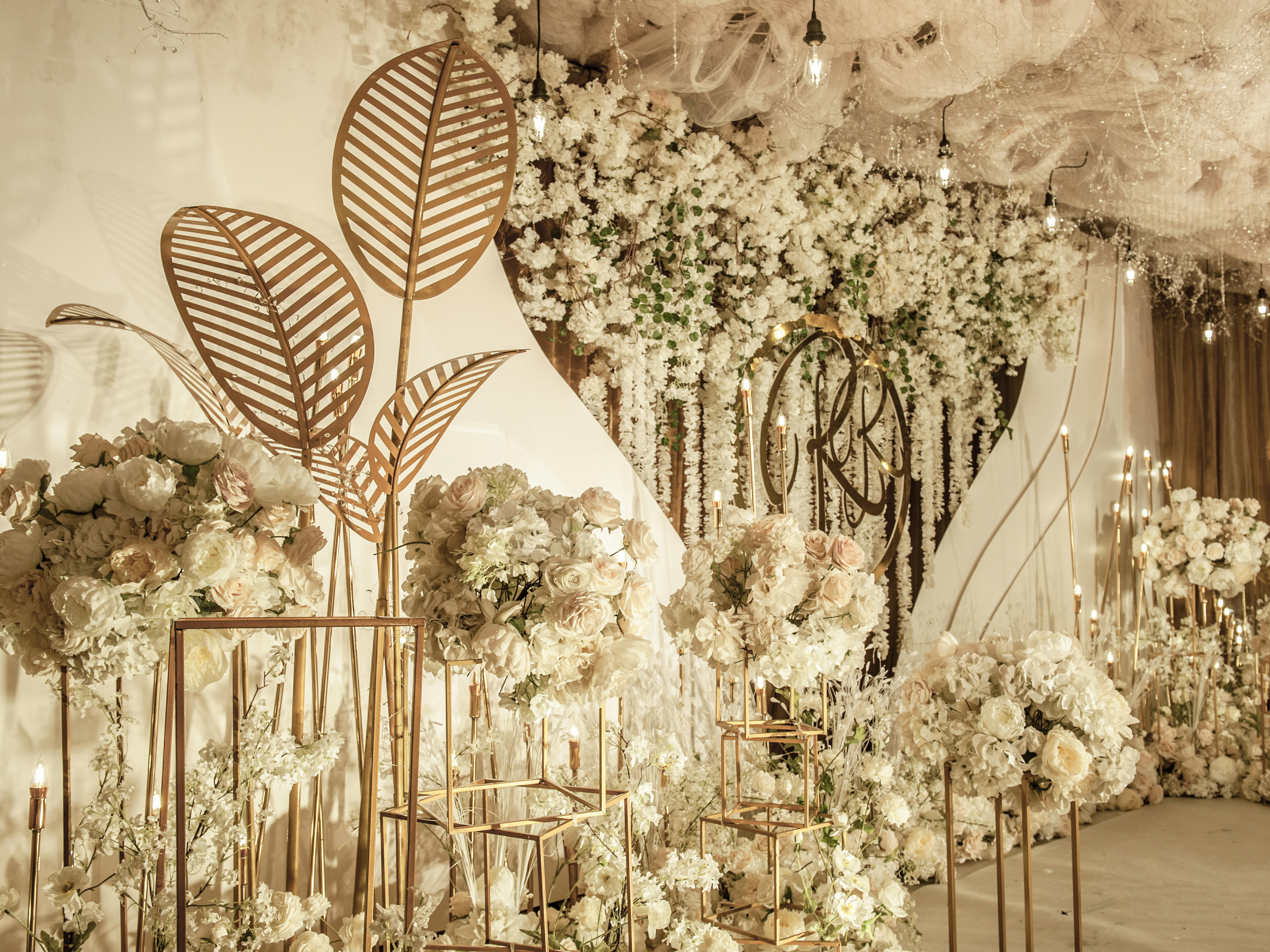 【玖约婚礼定制】3M高厅香槟金色小预算婚礼