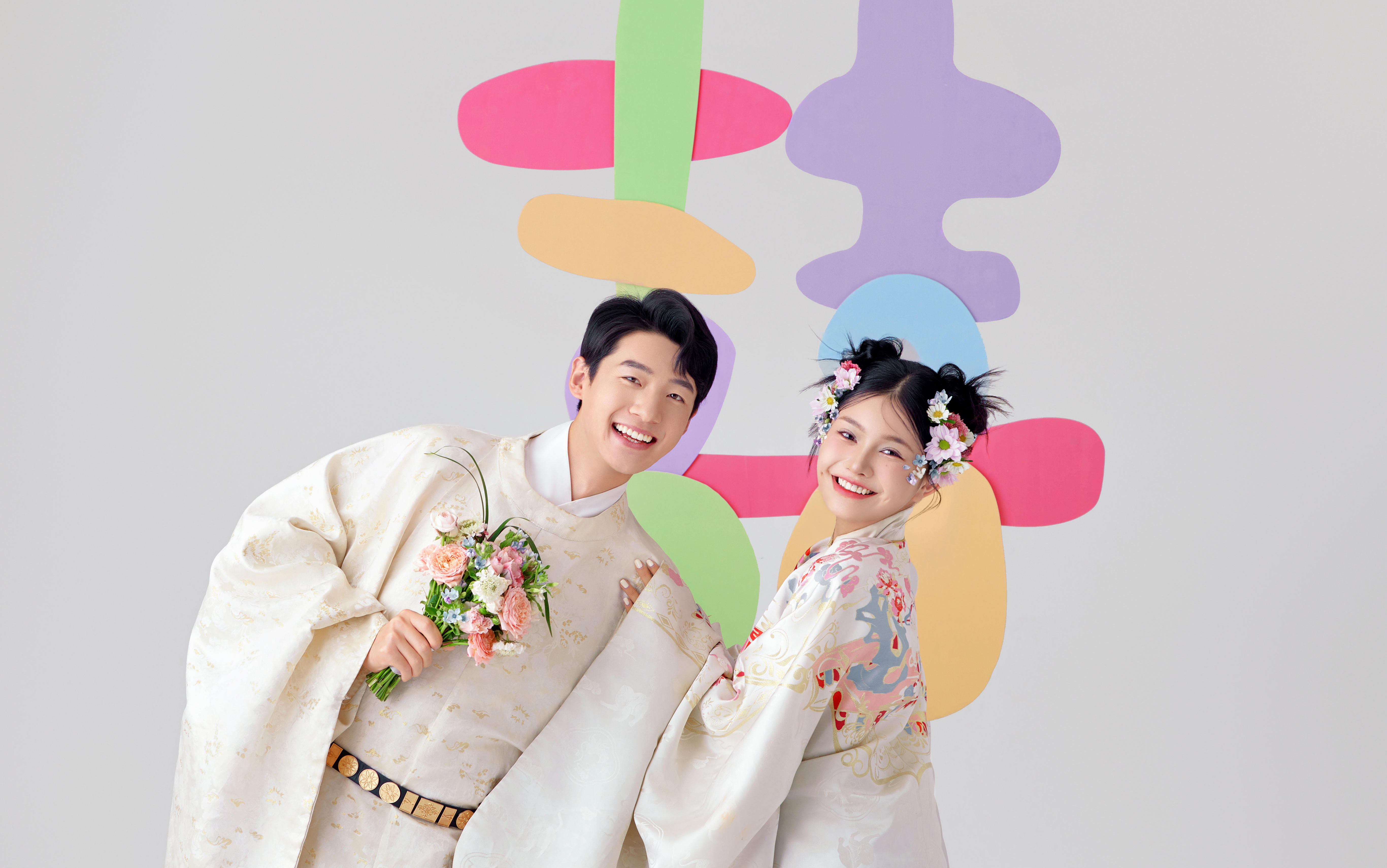 喜嫁婚紗照 邂逅傳統(tǒng)與時(shí)尚交織的甜蜜喜悅