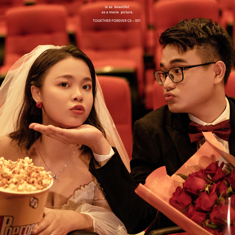 搞怪电影院婚纱照
