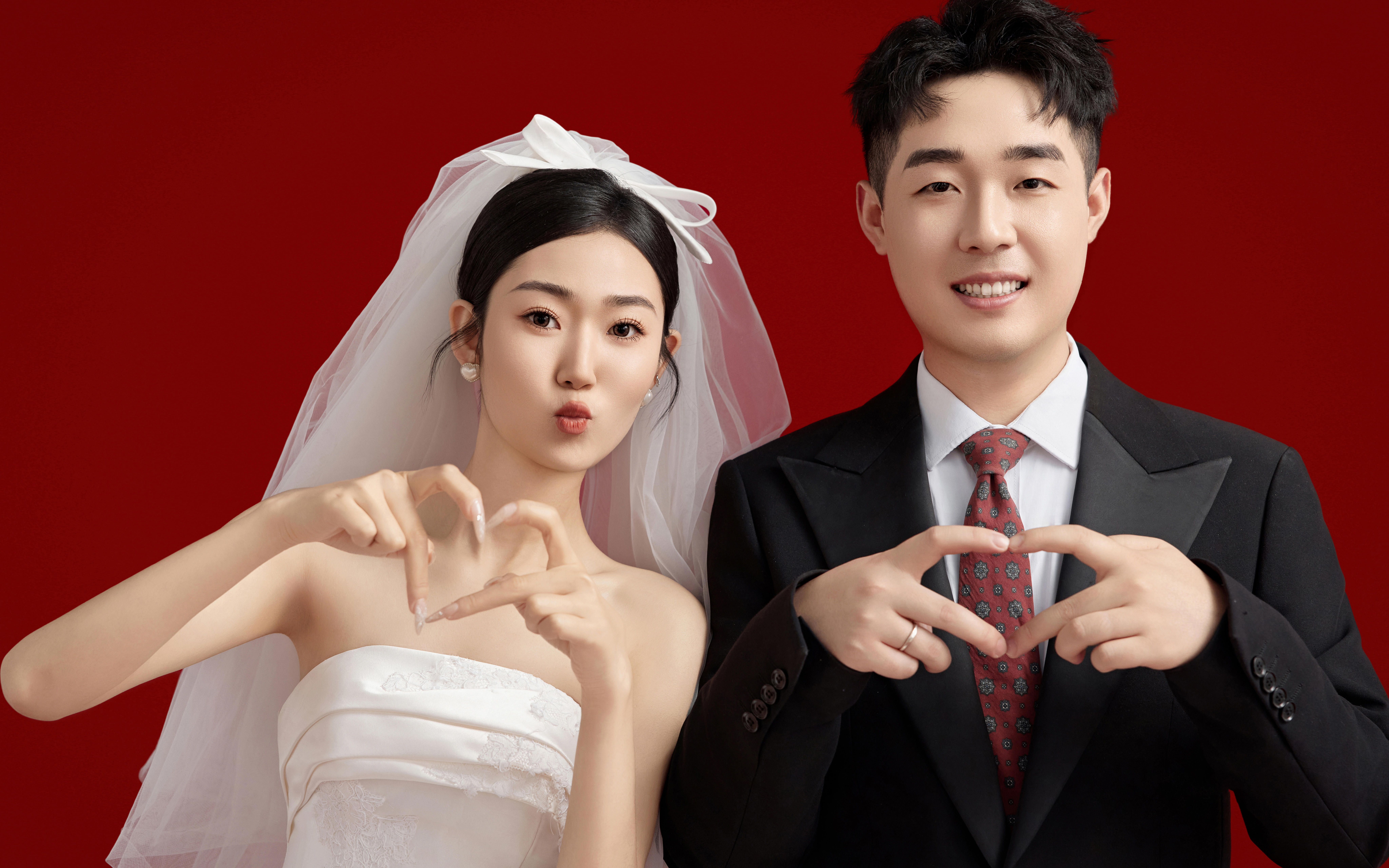 【施华洛艺格】红底俏皮喜嫁婚纱照