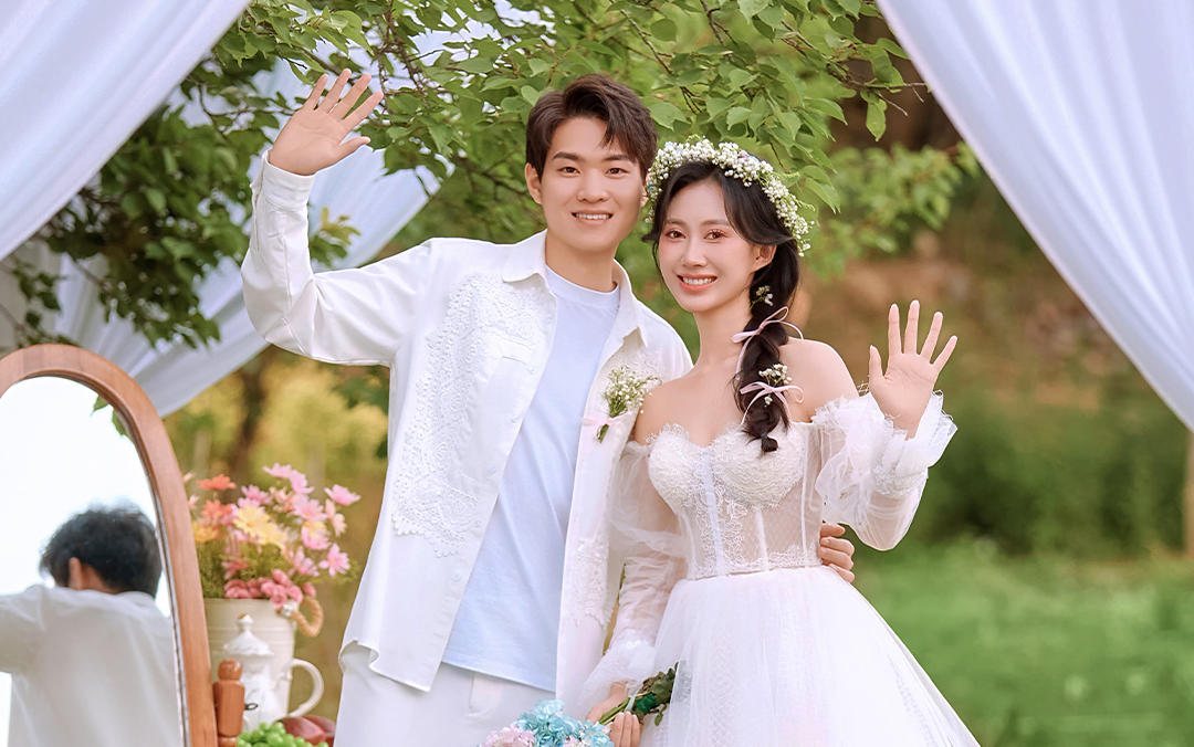 純客片丨美到心坎上的南法森系婚紗照