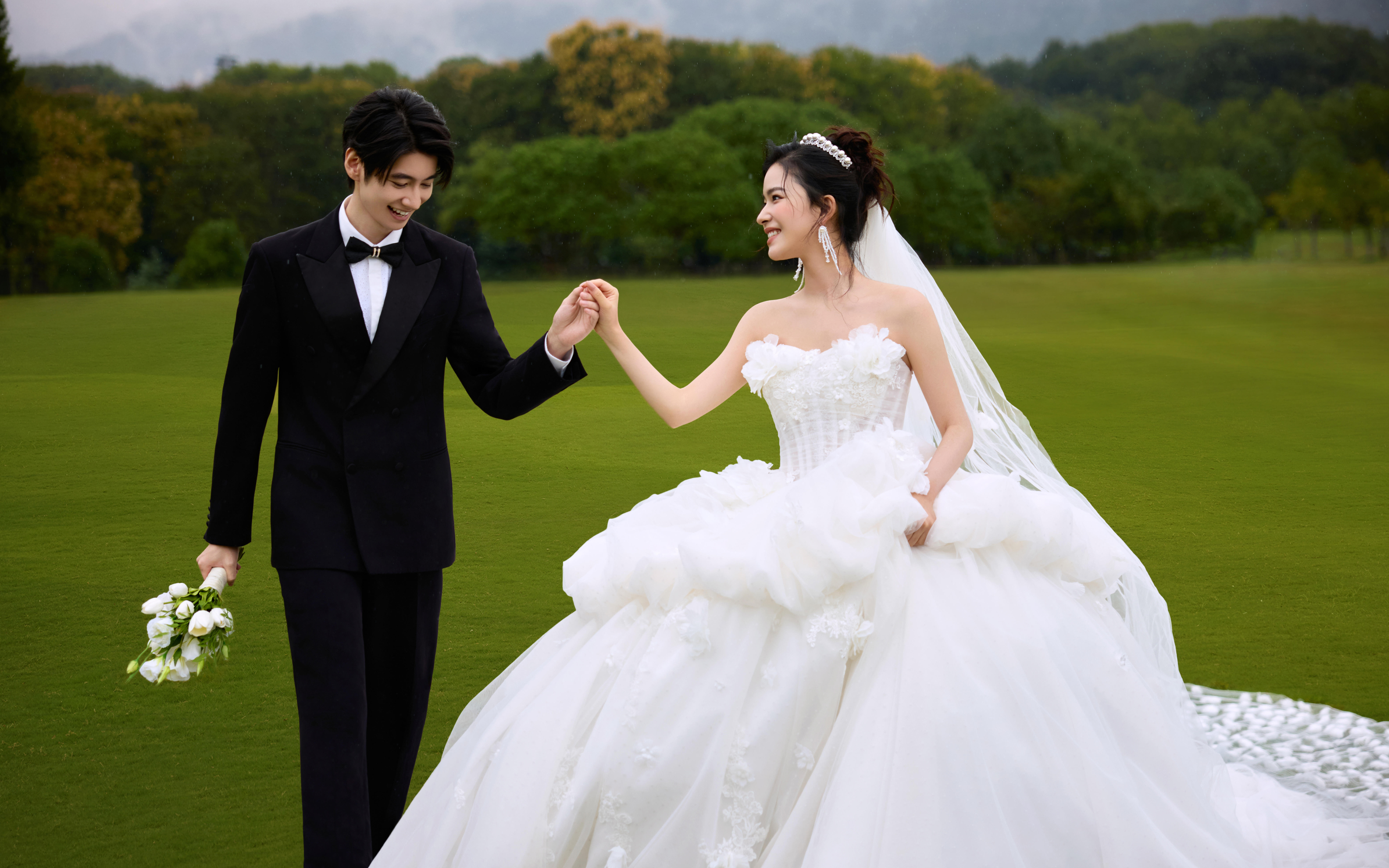 云麓草坪  |   情感纪实