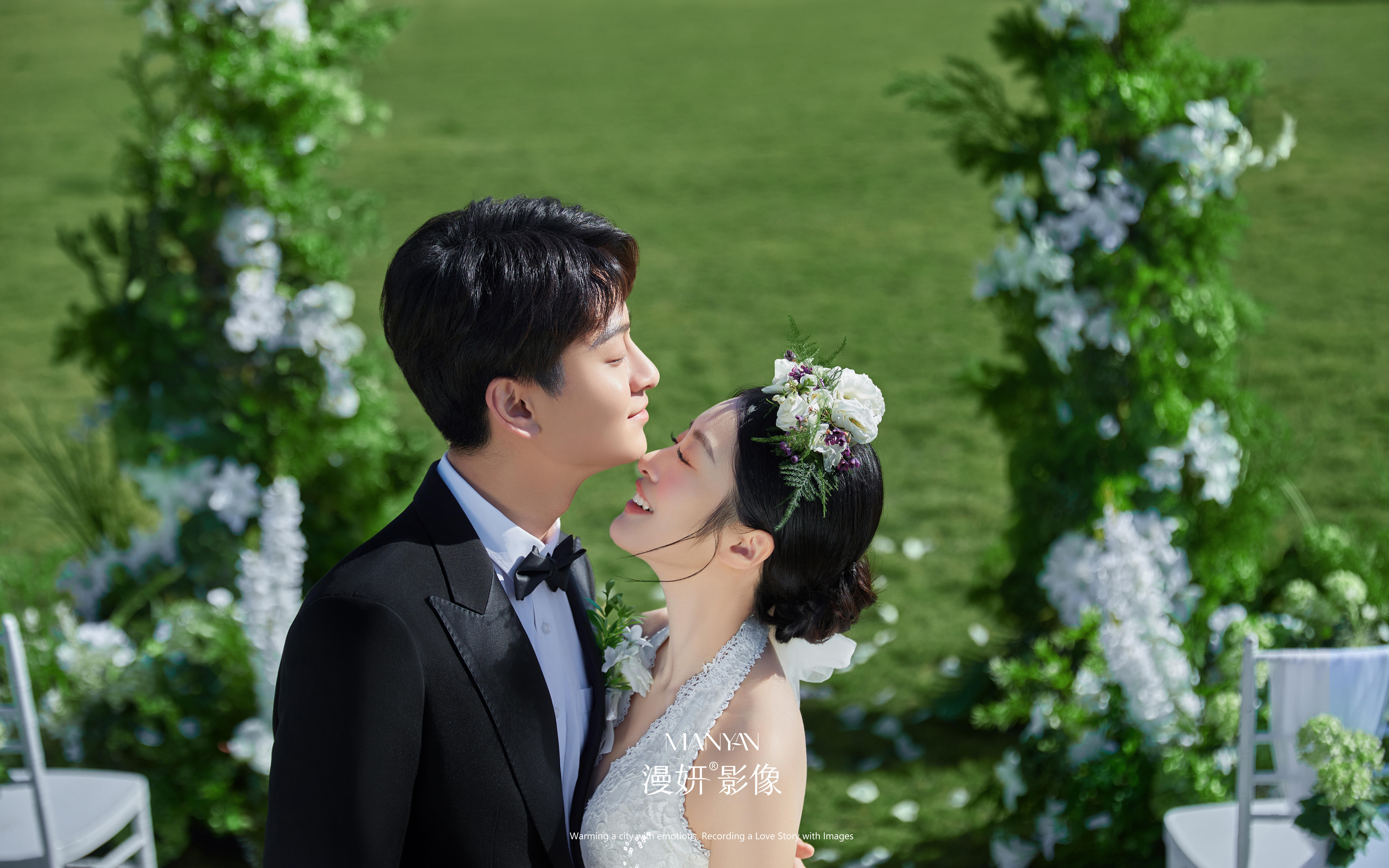 仪式感爆棚的目的地婚礼婚纱照
